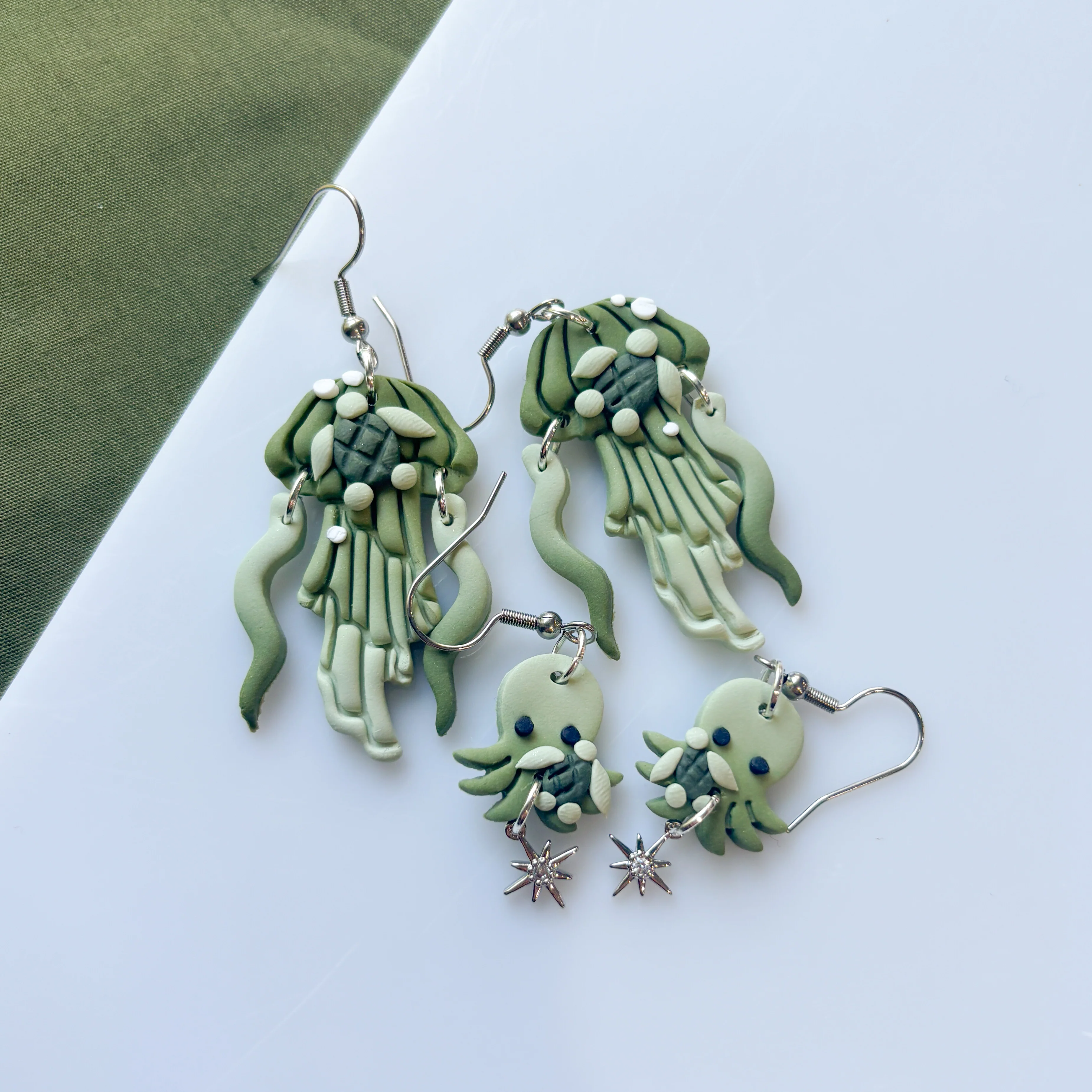 TURTLE OCTOPUS EARRINGS - Image 3