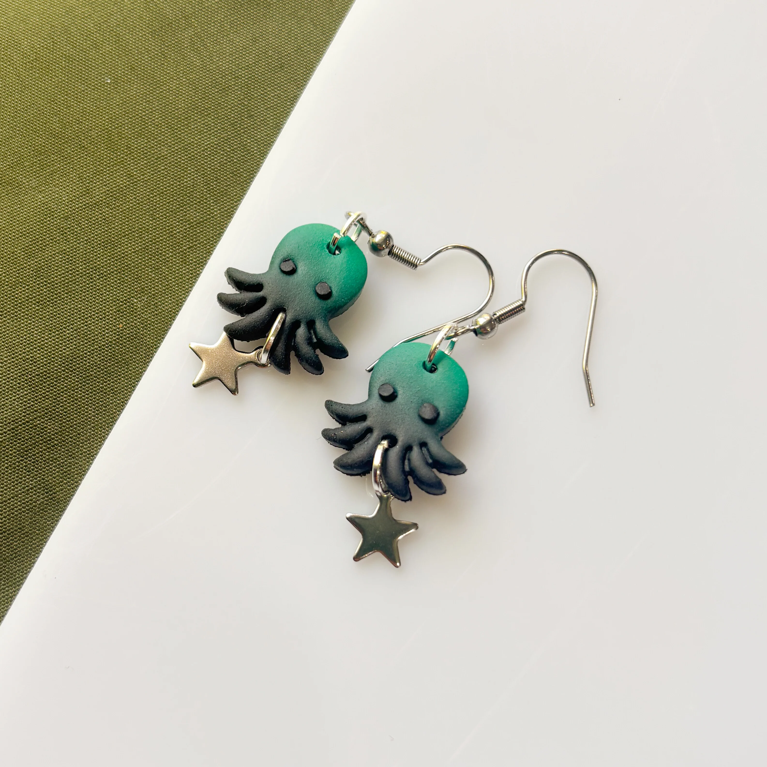 DEEP SEA OCTOPUS EARRINGS - Image 1