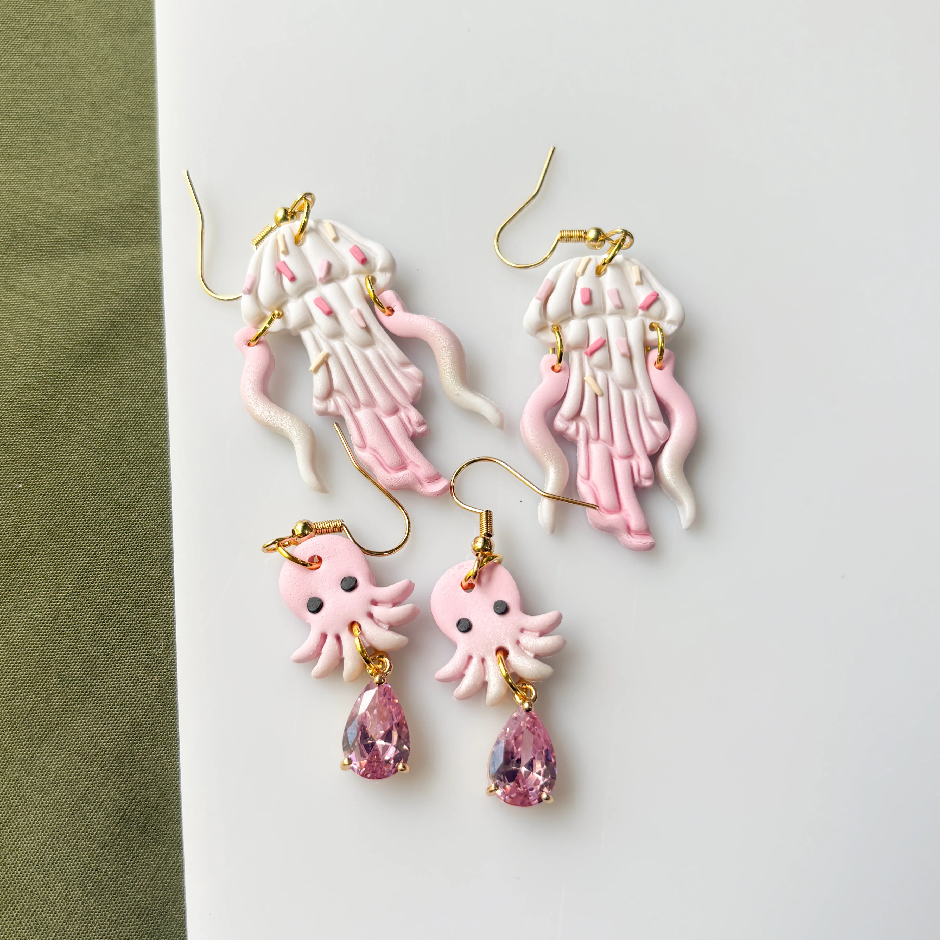 STRAWBERRY VANILLA OCTOPUS EARRINGS - Image 3