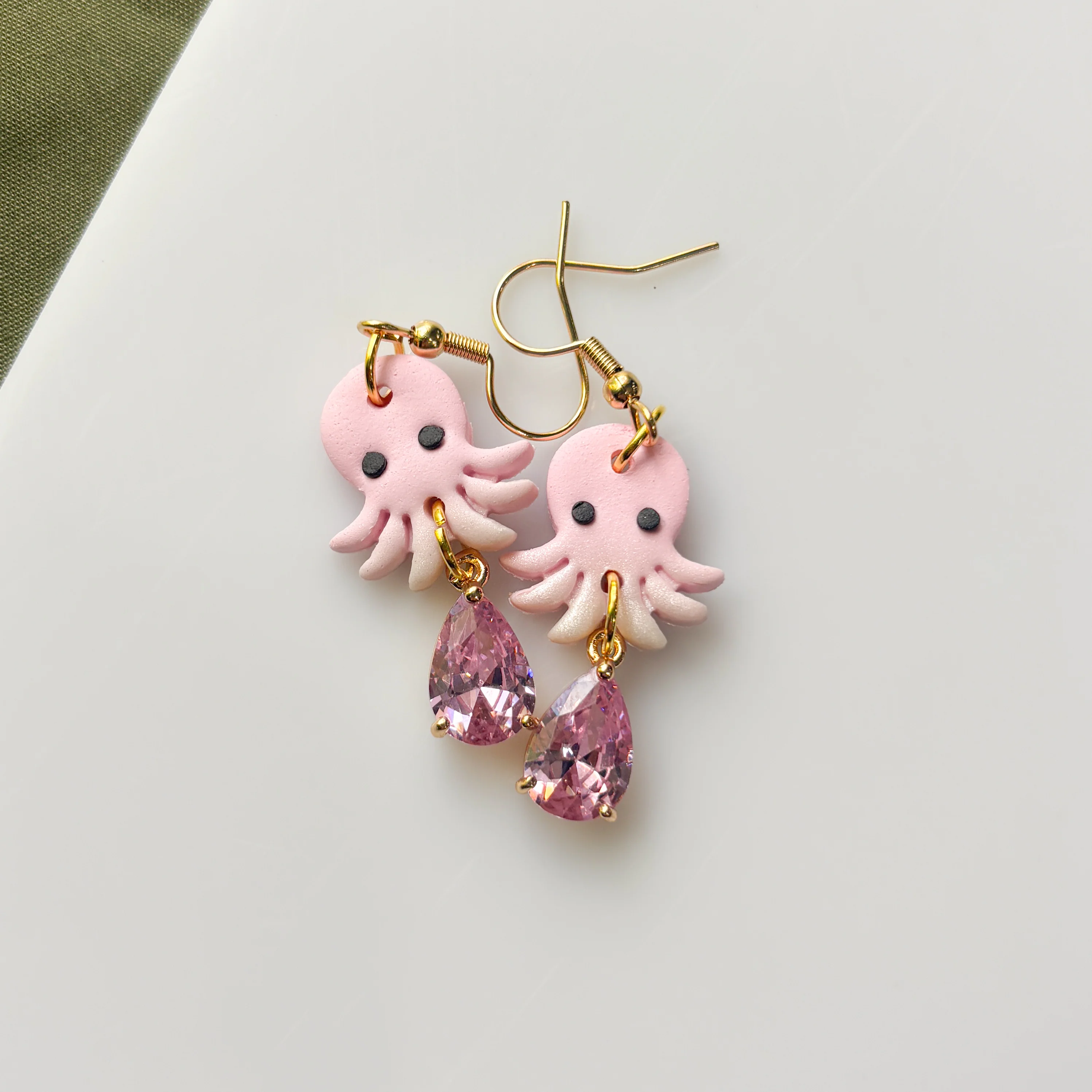 STRAWBERRY VANILLA OCTOPUS EARRINGS - Image 1