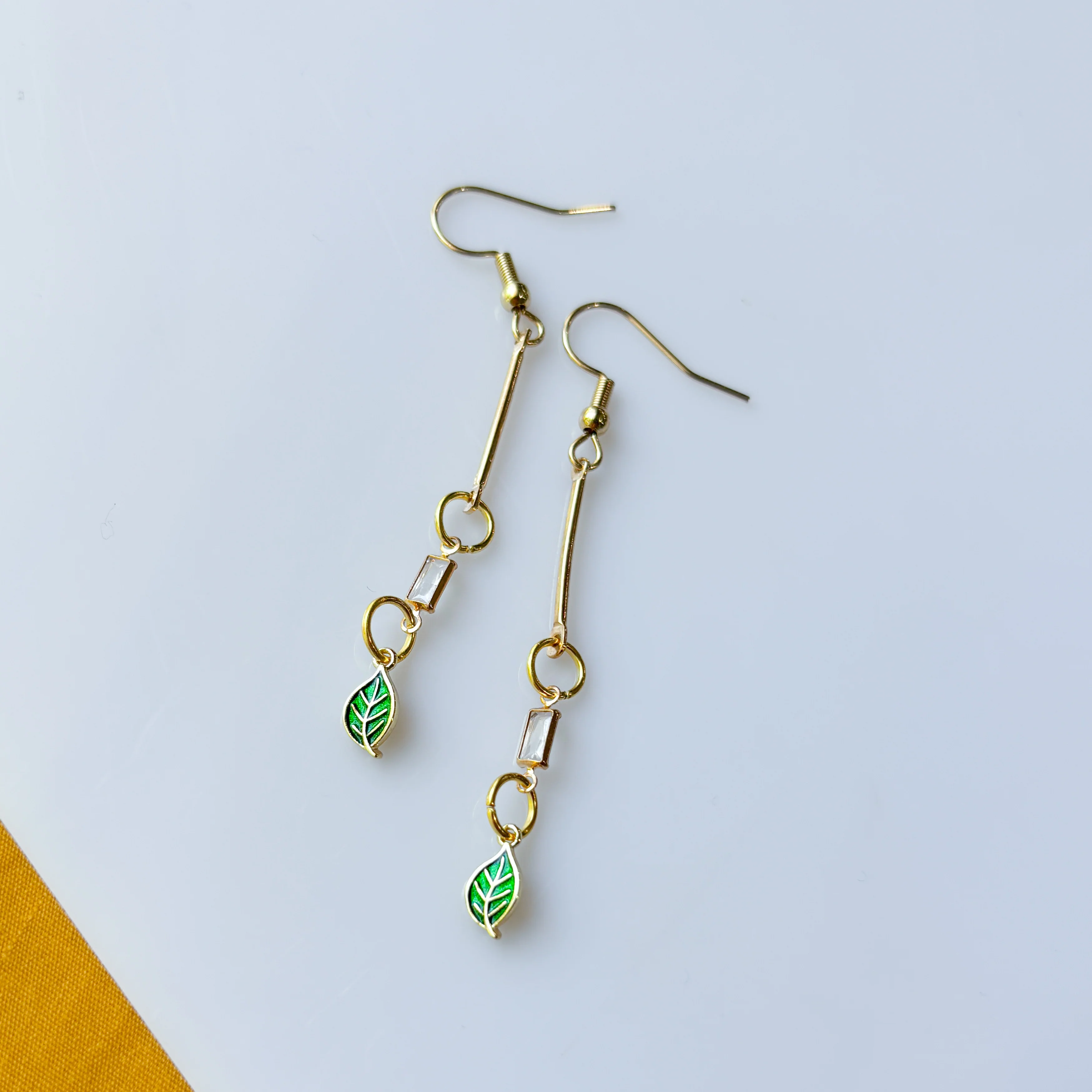 LITTLE TINY LEAF & GEM RECTANGLE DROP CHARM EARRINGS
