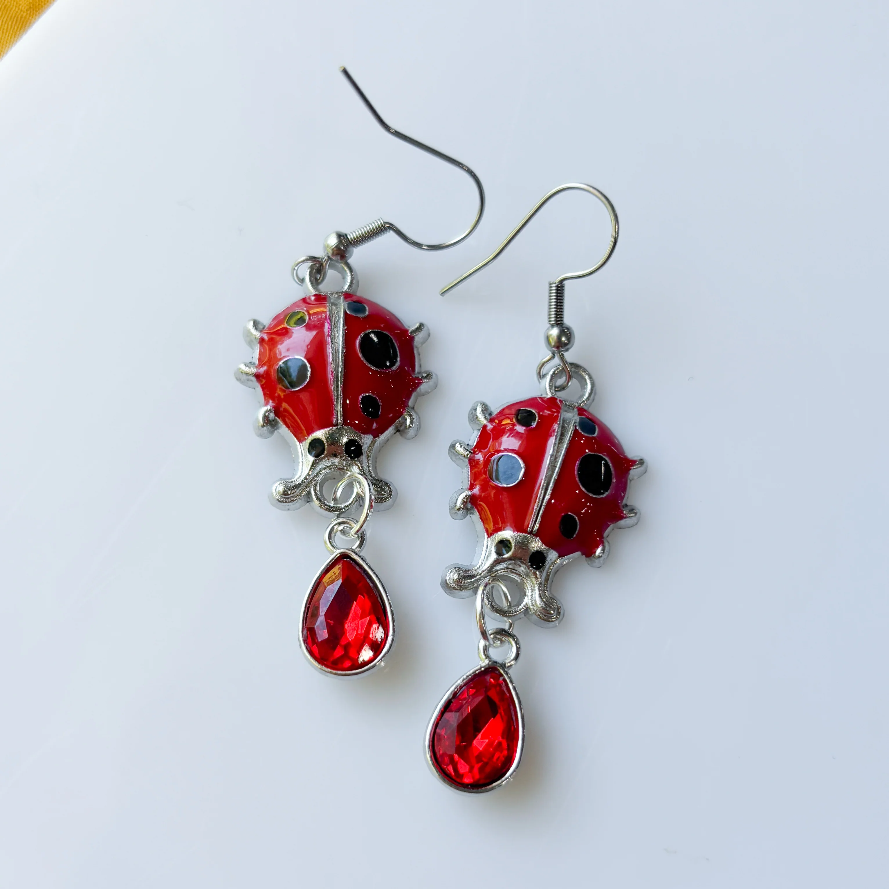 LADYBUG & RED CHARM EARRINGS - Image 1