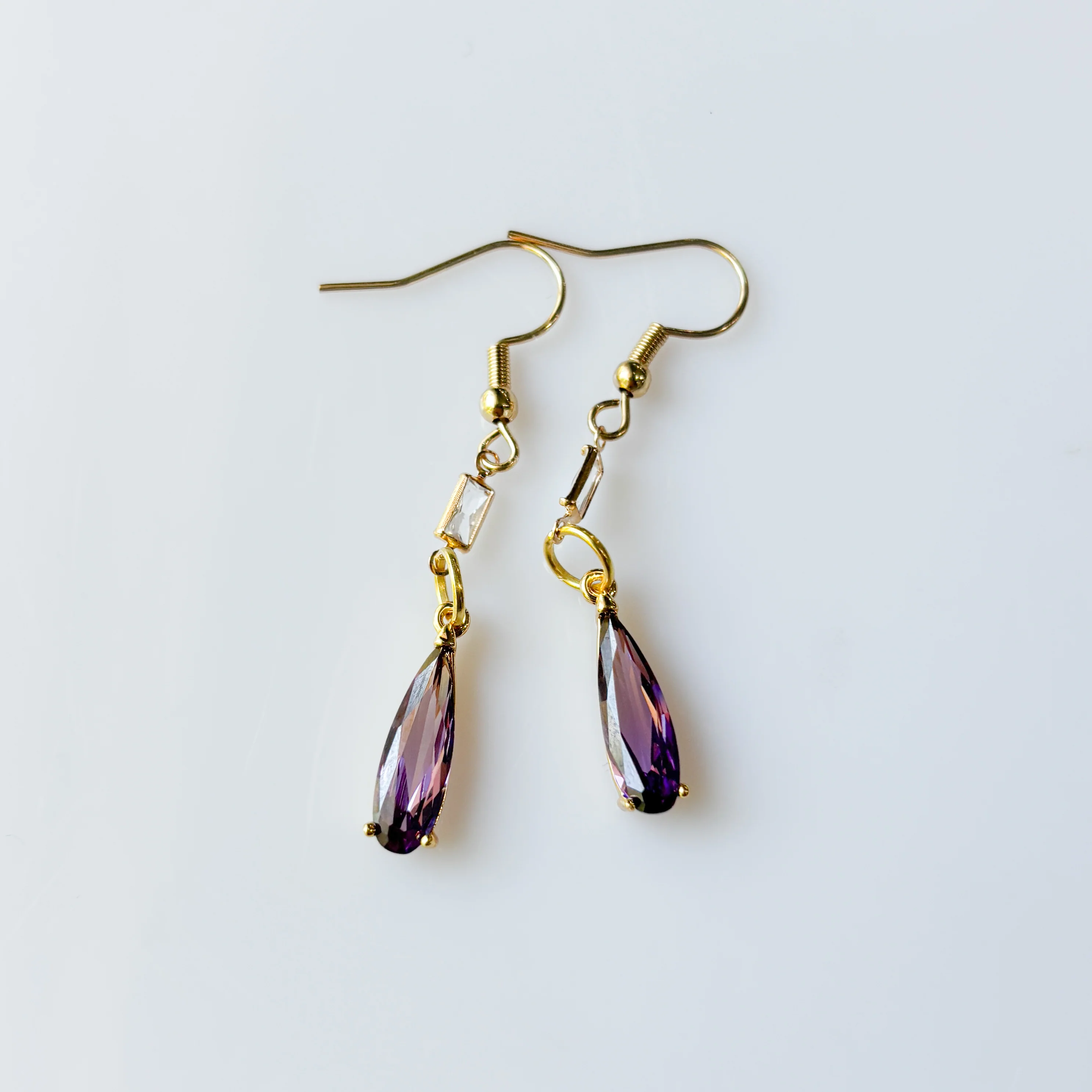 PURPLE GEM CHARM EARRINGS - Image 3