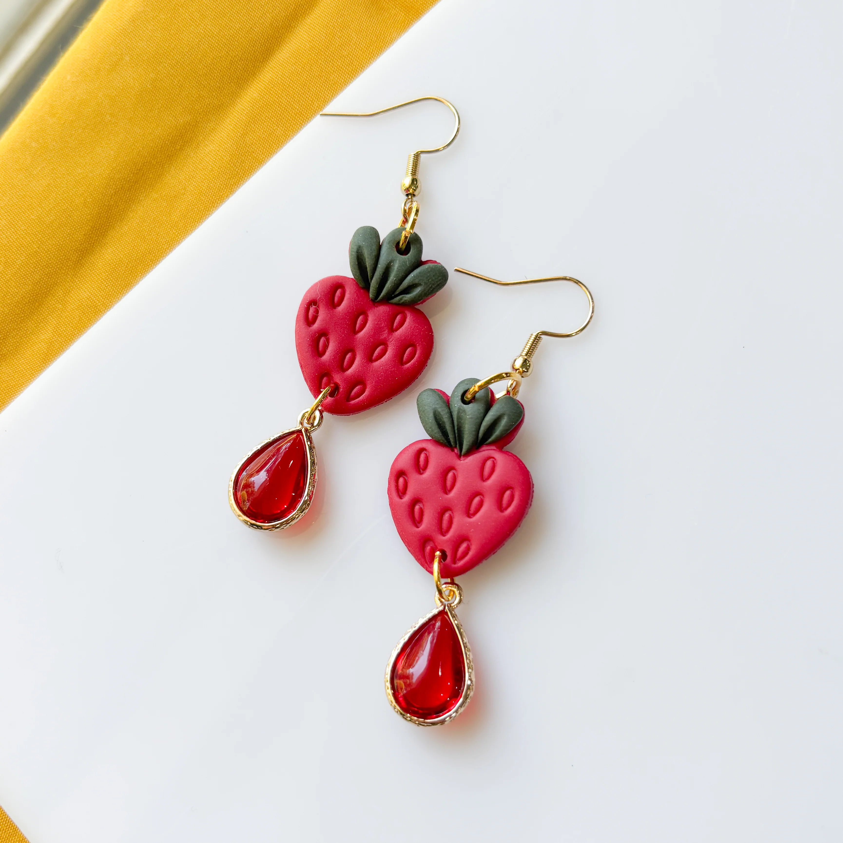 STRAWBERRY DROP EARRINGS - Image 2