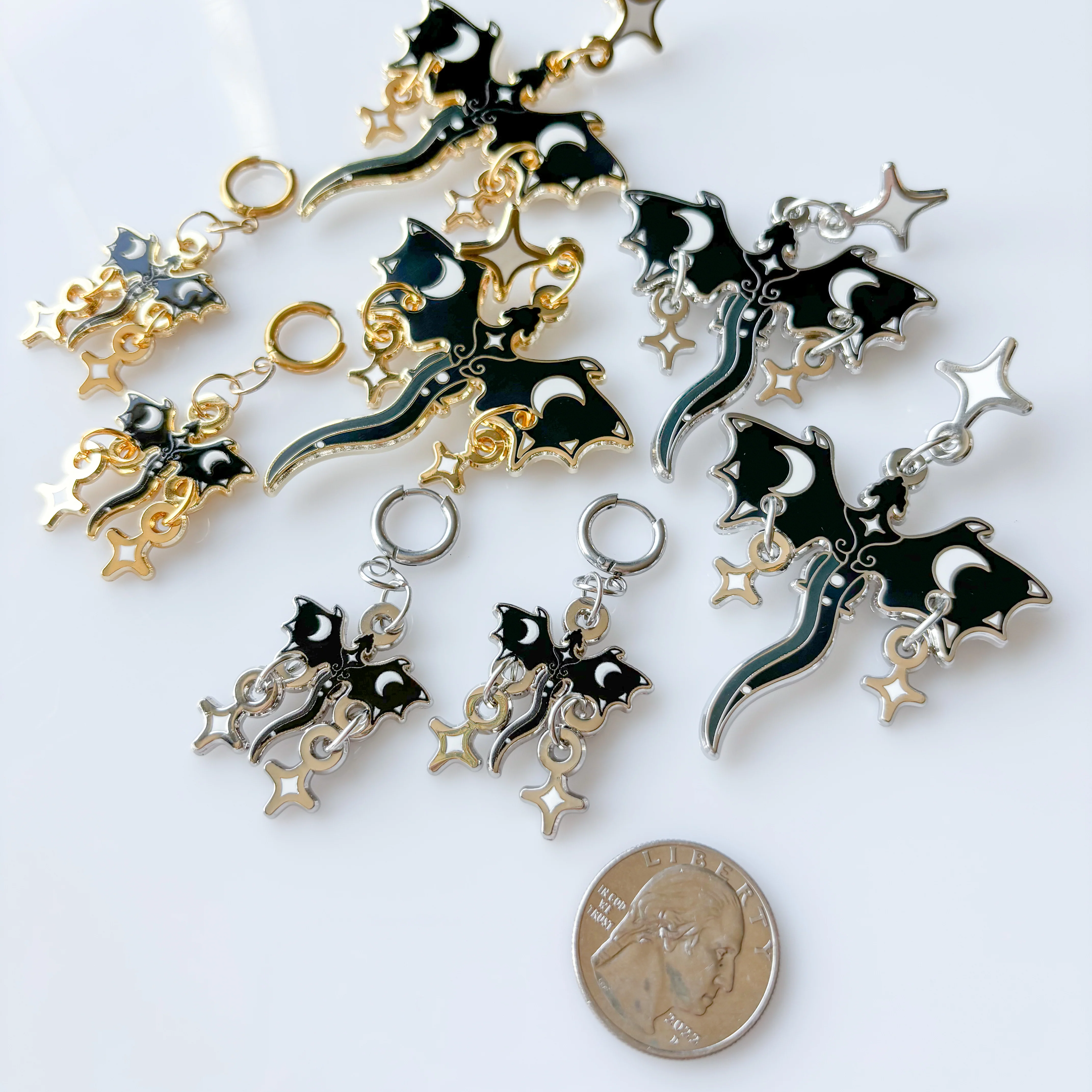 BLACK MOON DRAGON METAL EARRINGS - Image 2