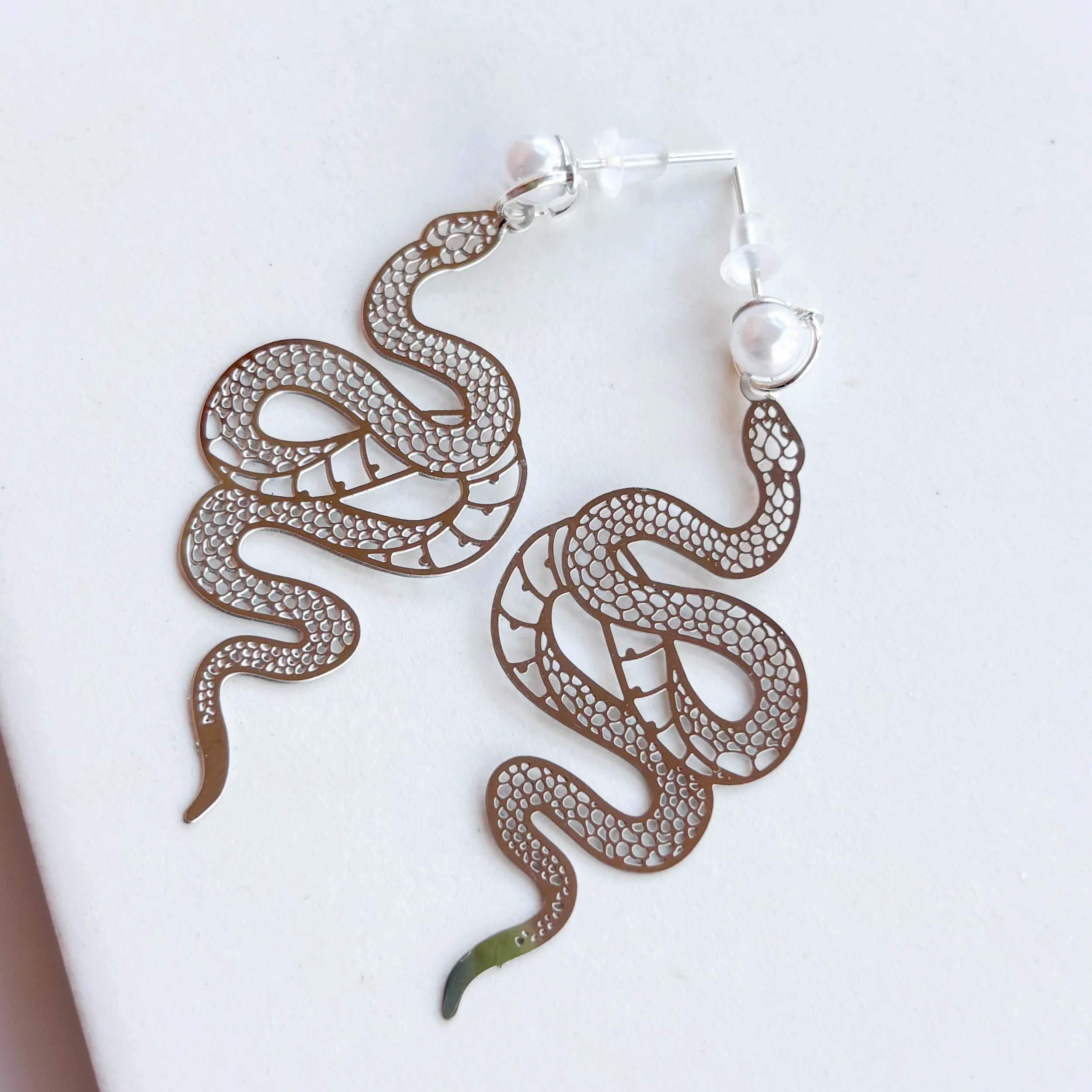 SILVER SNAKE CHARM EARRINGS - Image 3