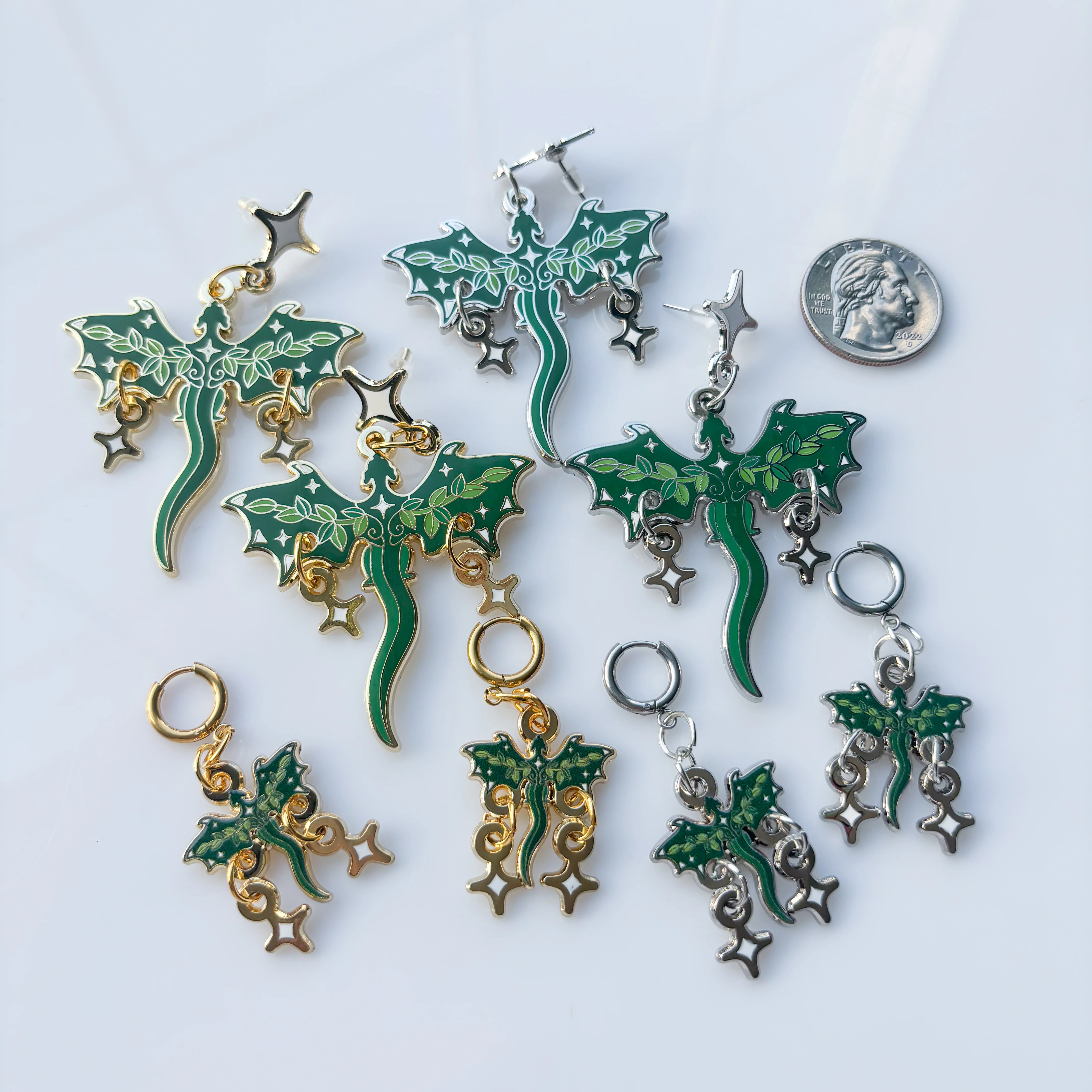 GREEN VINE DRAGON METAL EARRINGS - Image 2
