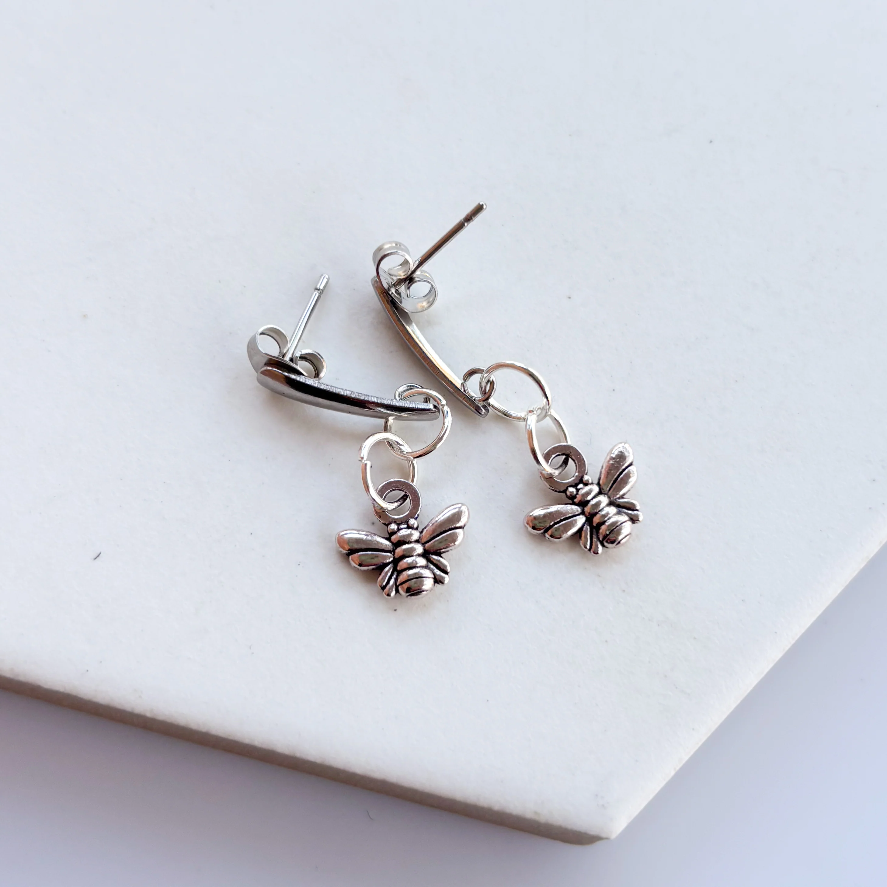 SILVER BEE STUD CHARM EARRINGS