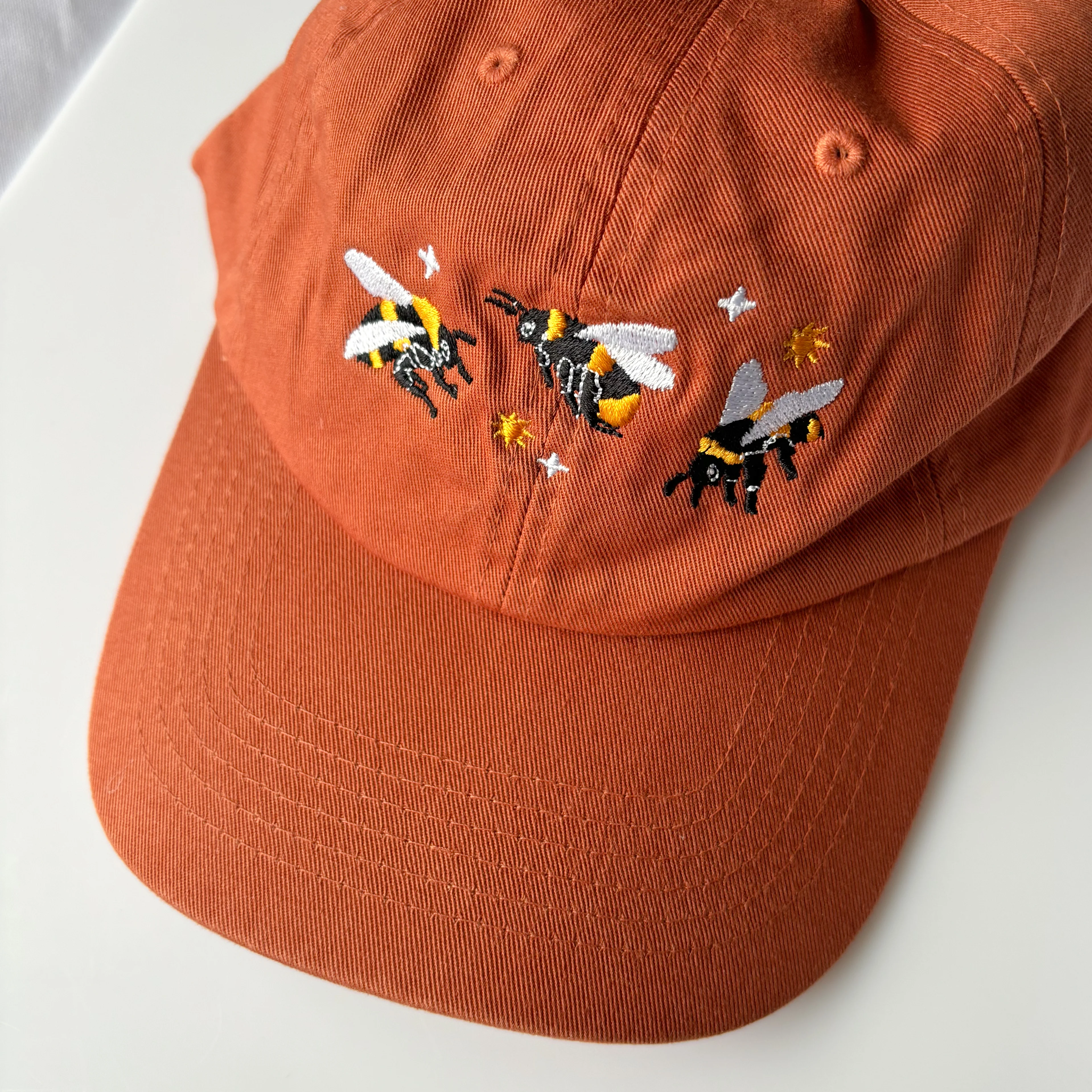 BURNT ORANGE BEE BASEBALL CAP - Image 2