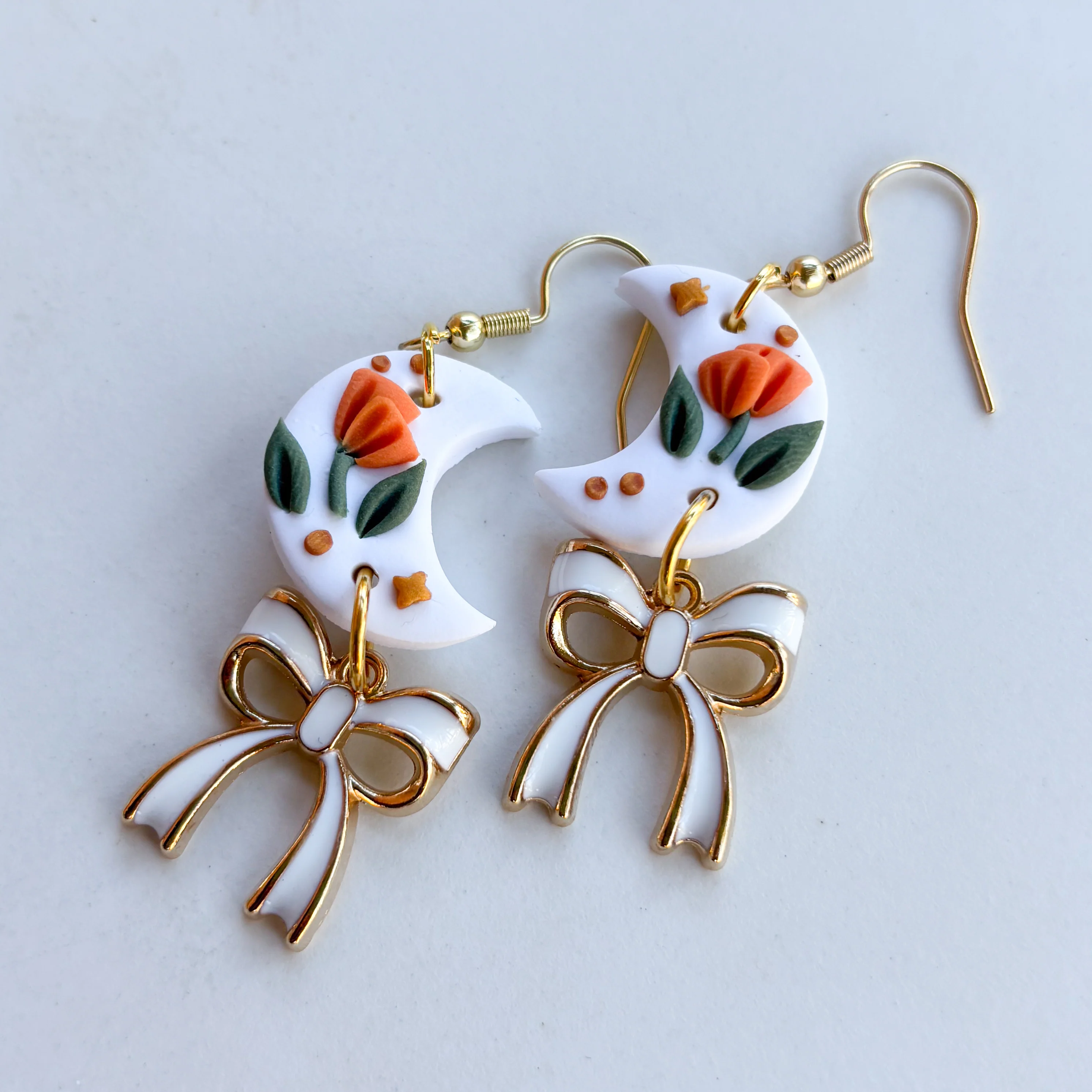 WHITE POPPY MOON EARRINGS (MEDIUM) - Image 2