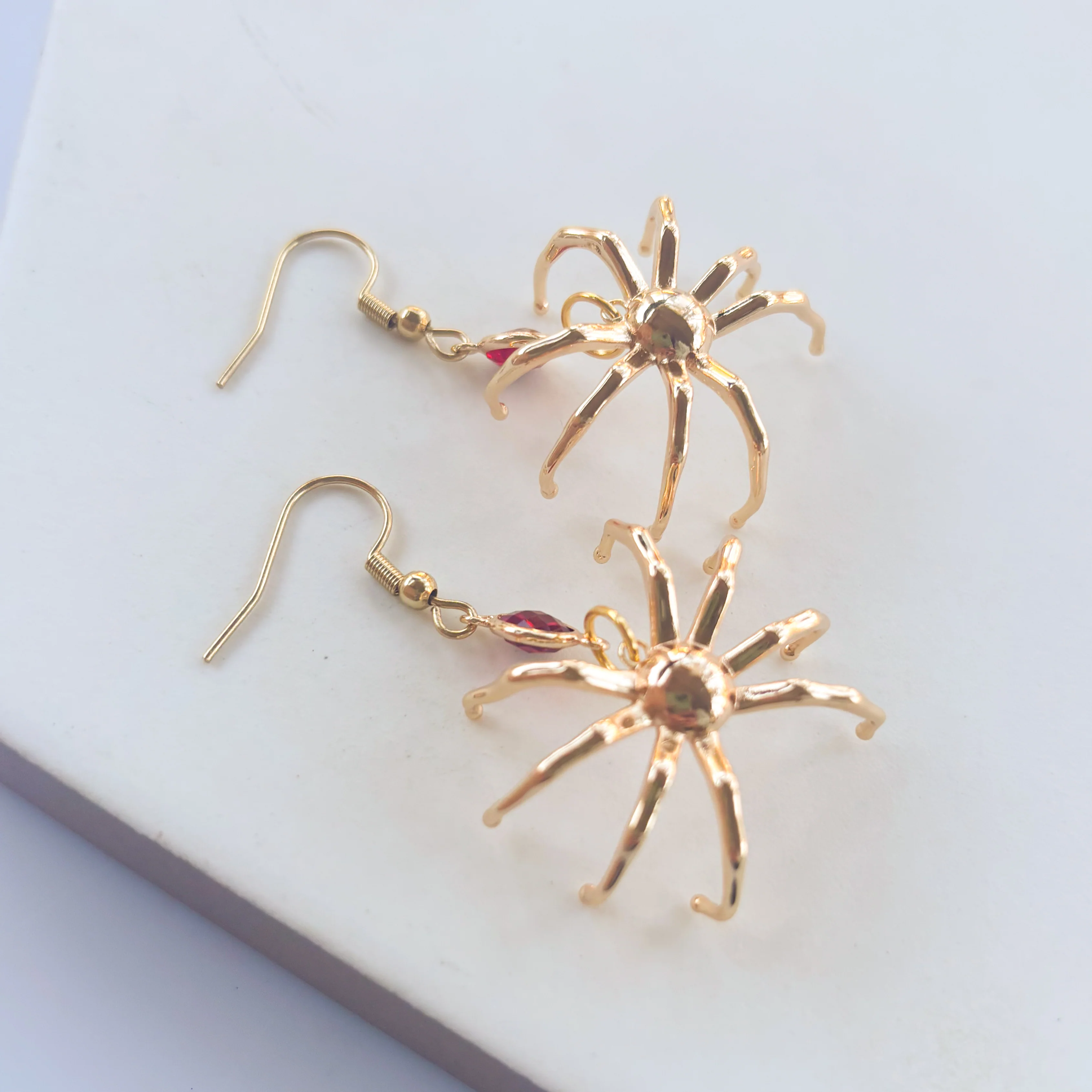 SPIDER & RED GEM CHARM EARRINGS - Image 3