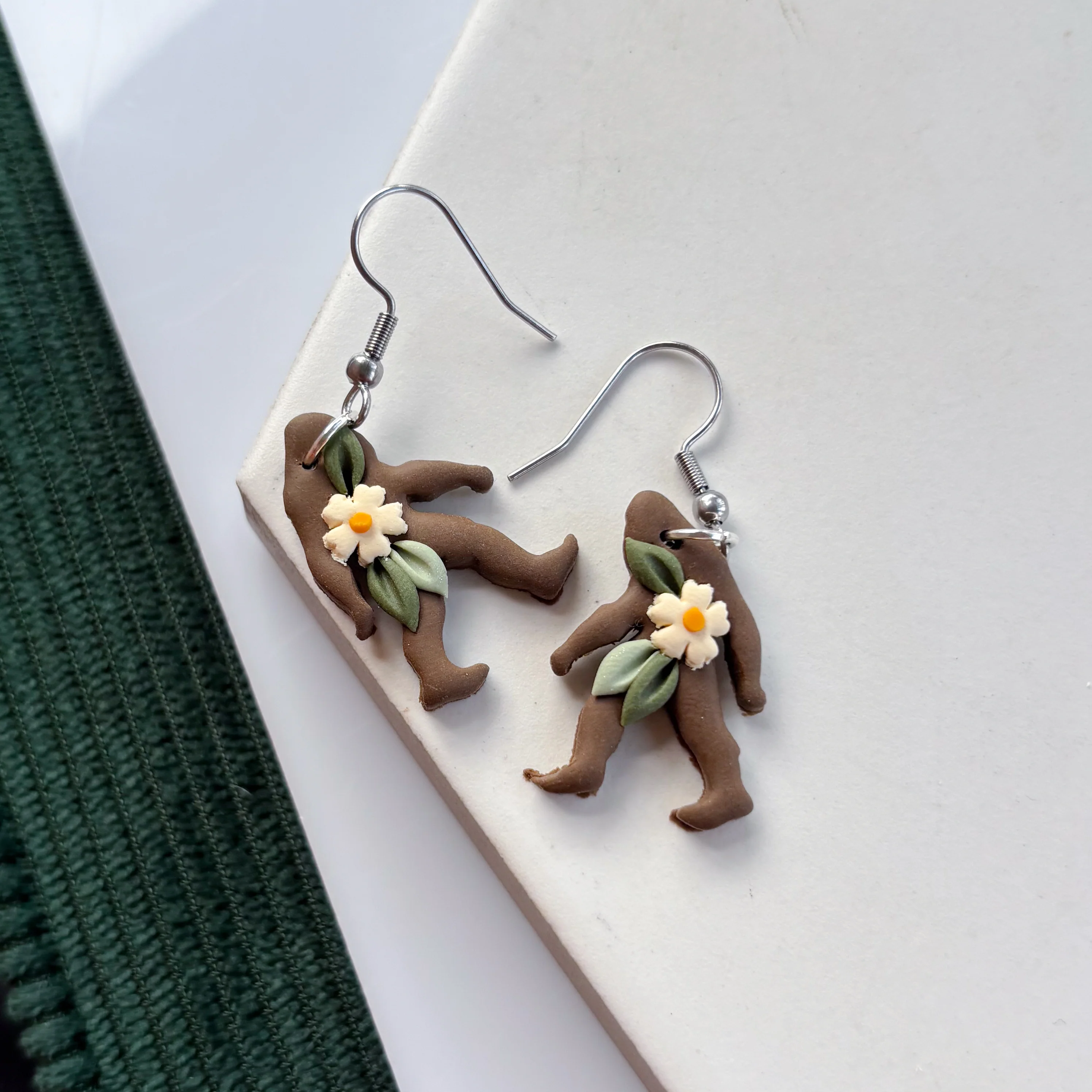 BIGFOOT EARRINGS - Image 3