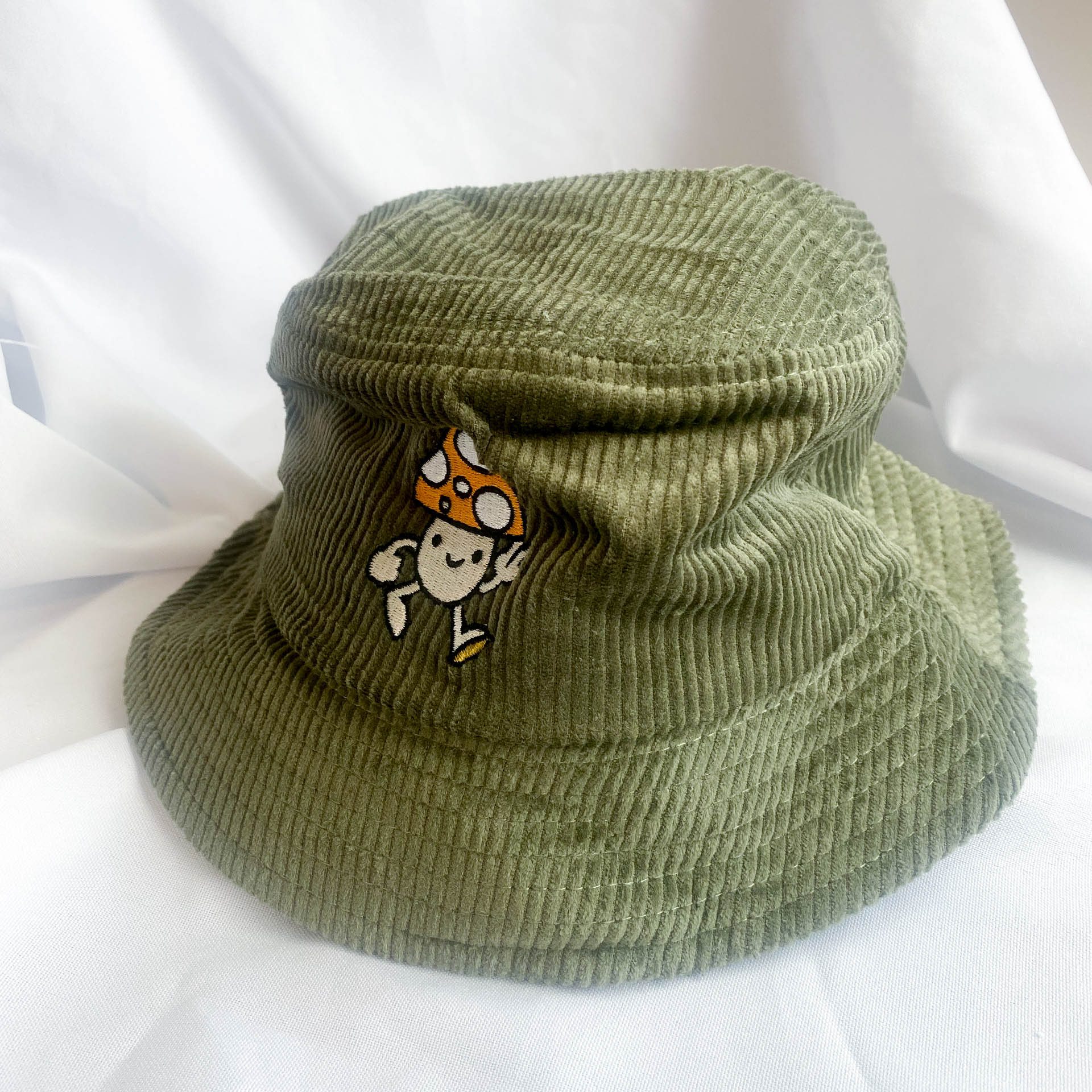 CORDUROY MUSHROOM BUCKET HAT - Image 2