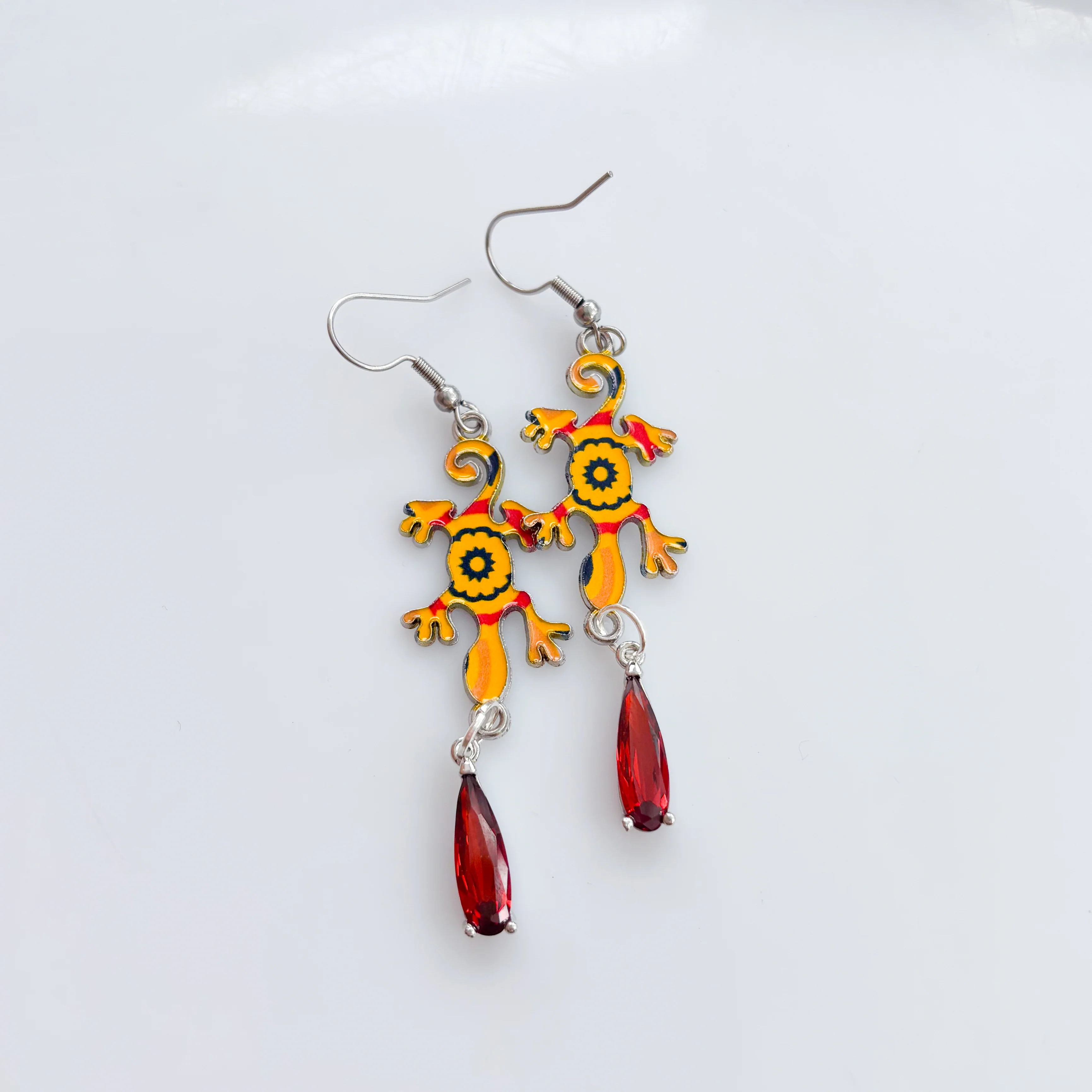 YELLOW LIZARD CHARM EARRINGS - Image 2