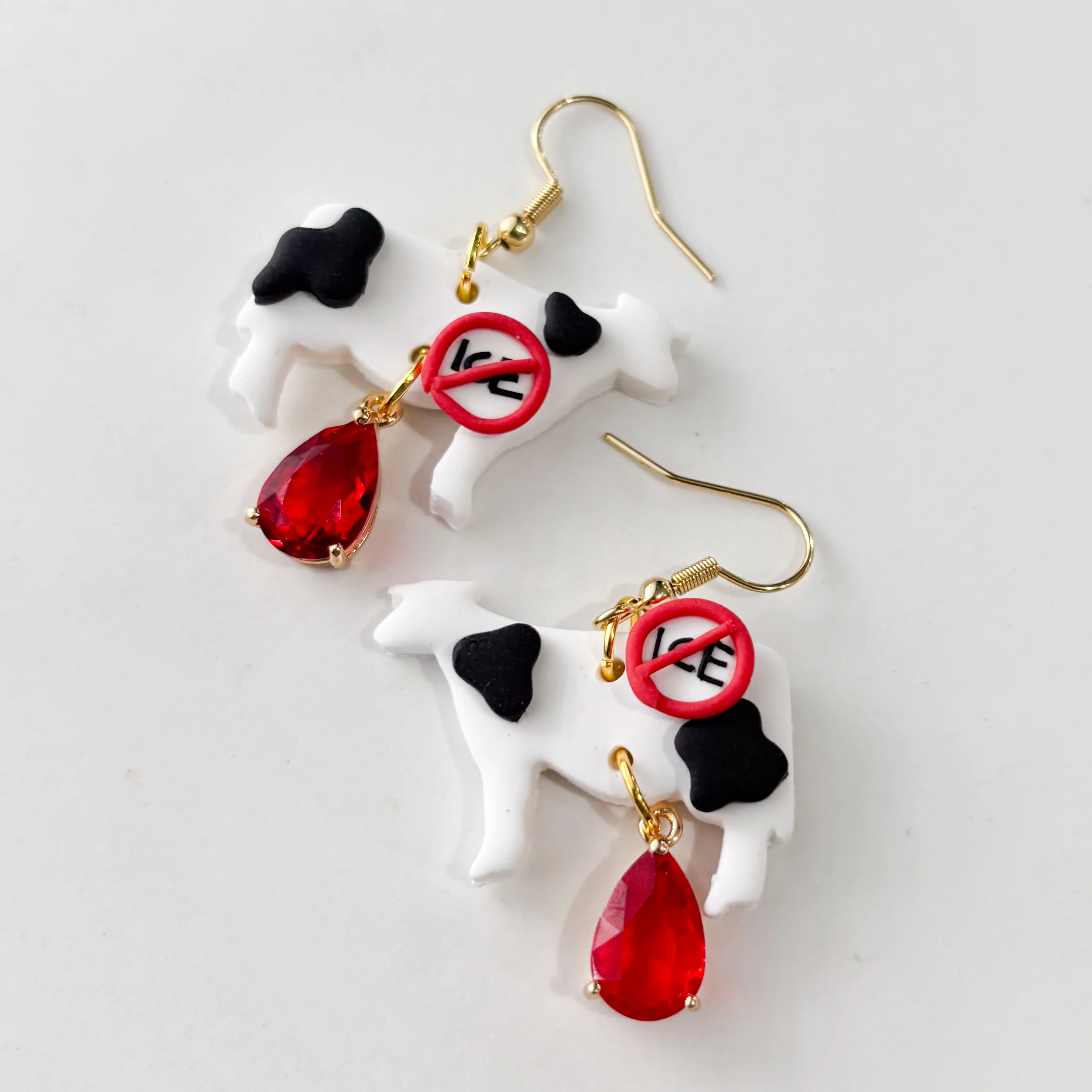 ICE OUT COW EARRINGS - Image 2