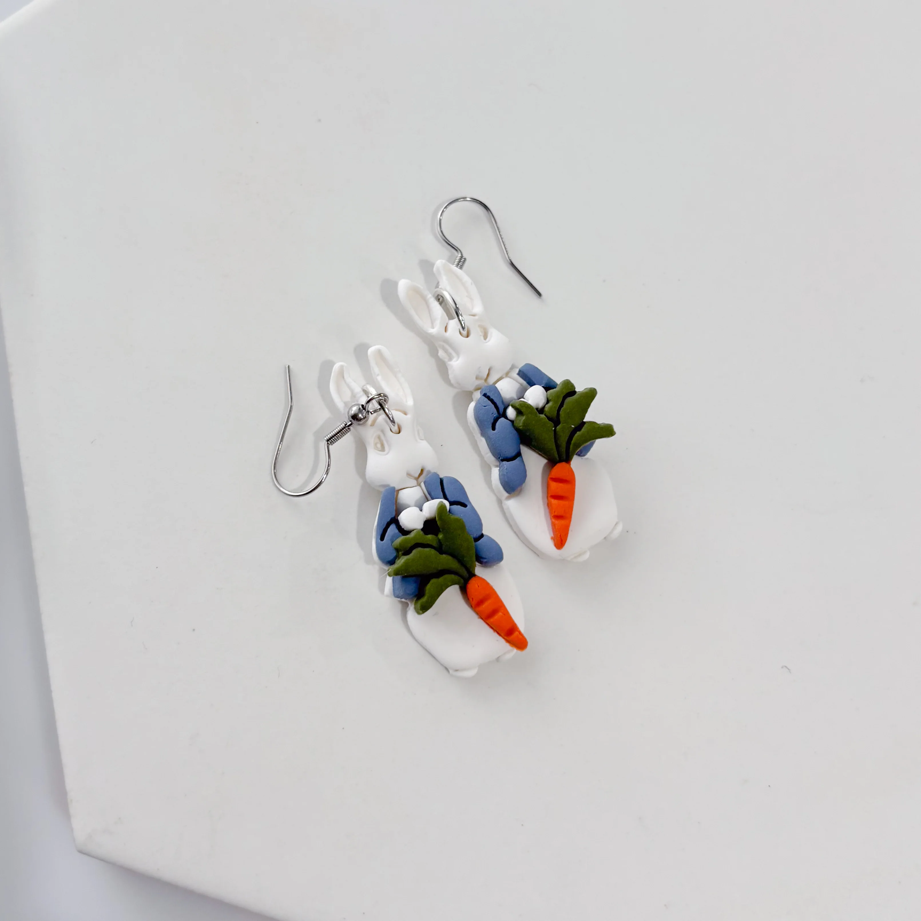 PETER BUNNY EARRINGS - Image 3
