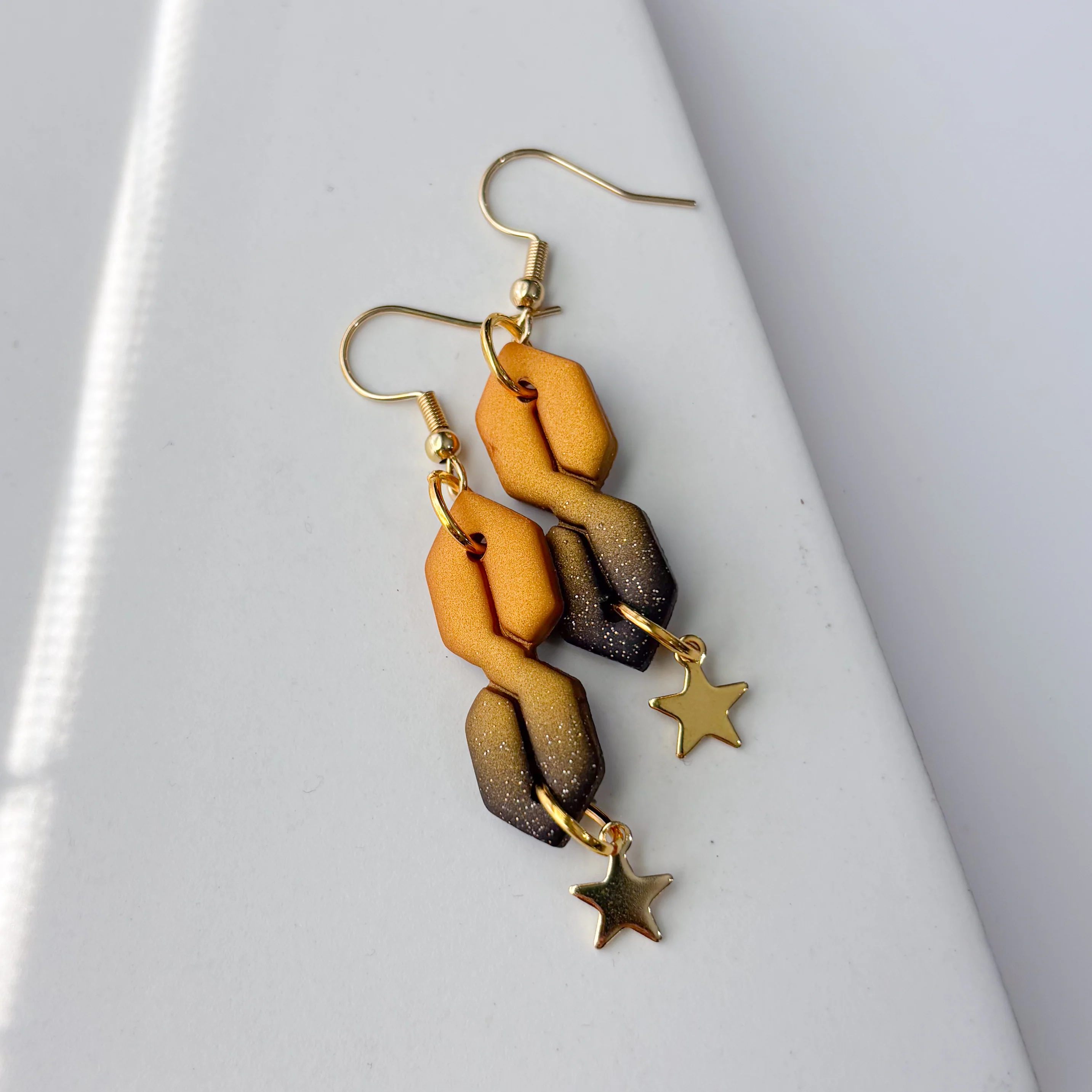 THE COOL 'S' EARRINGS - Image 3