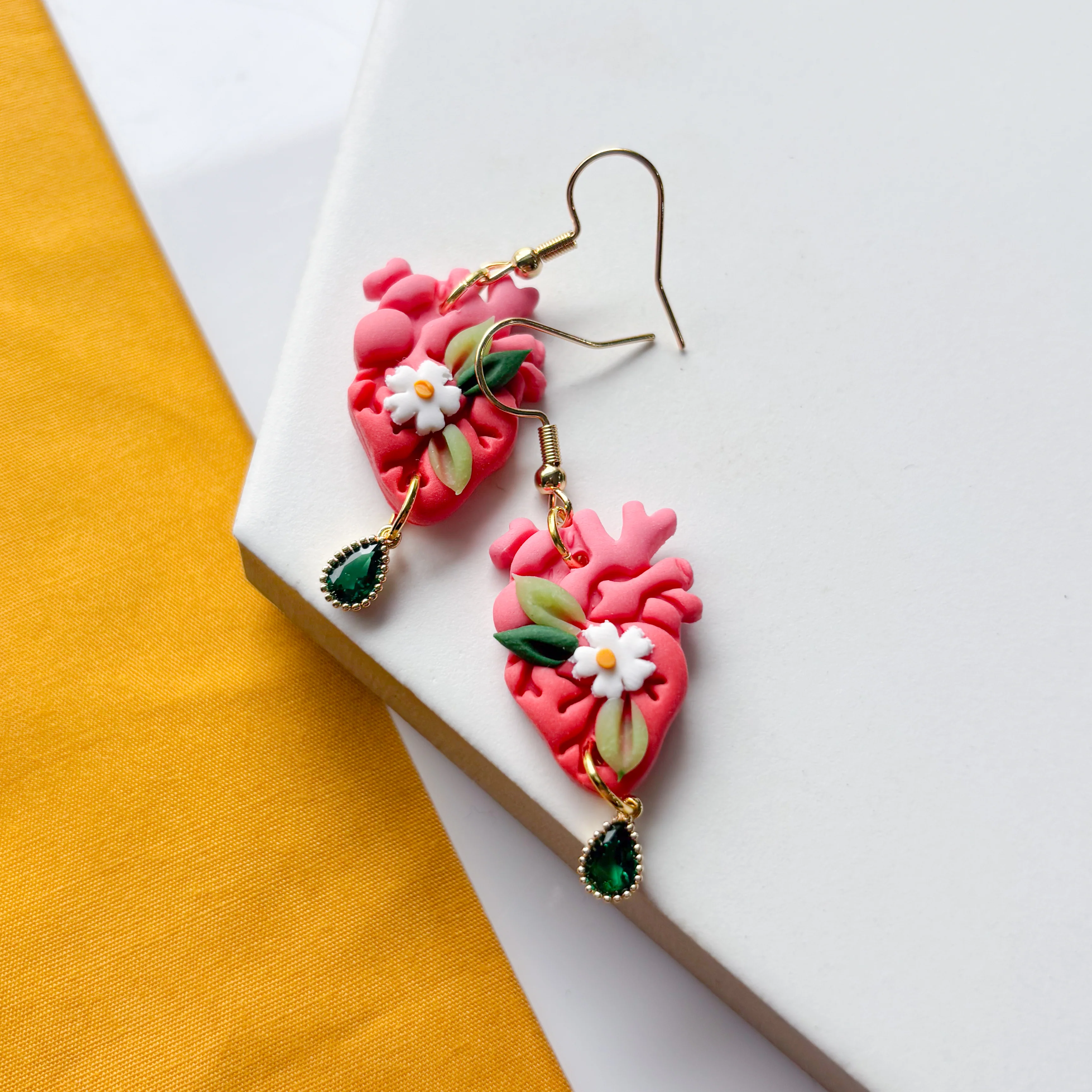 PINK DAISY ANATOMICAL HEART EARRINGS - Image 2