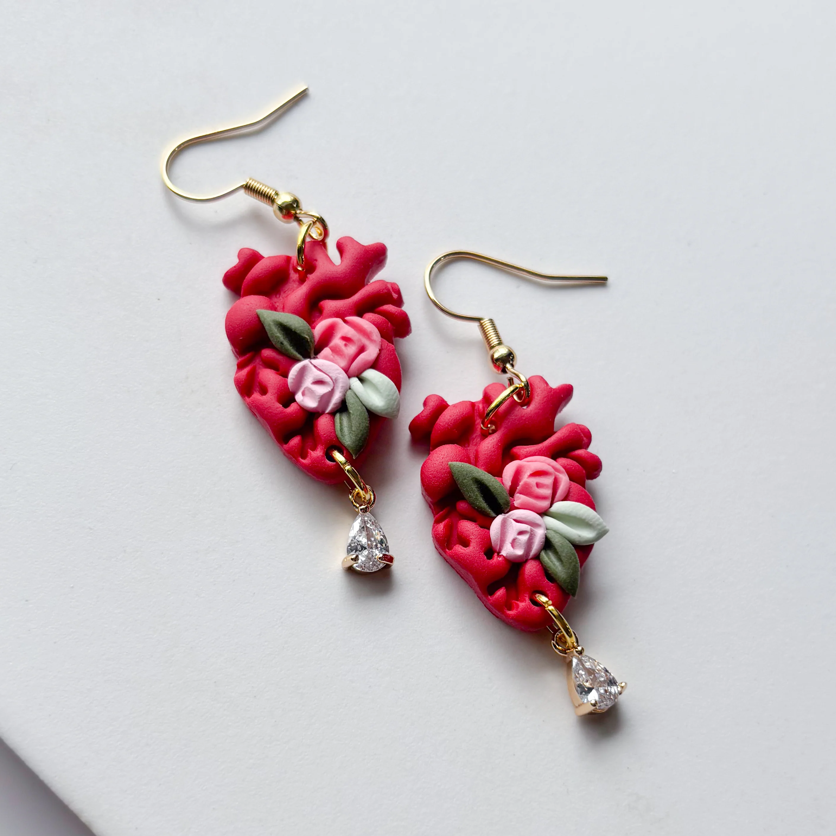 RED FLORAL ANATOMICAL HEART EARRINGS - Image 2