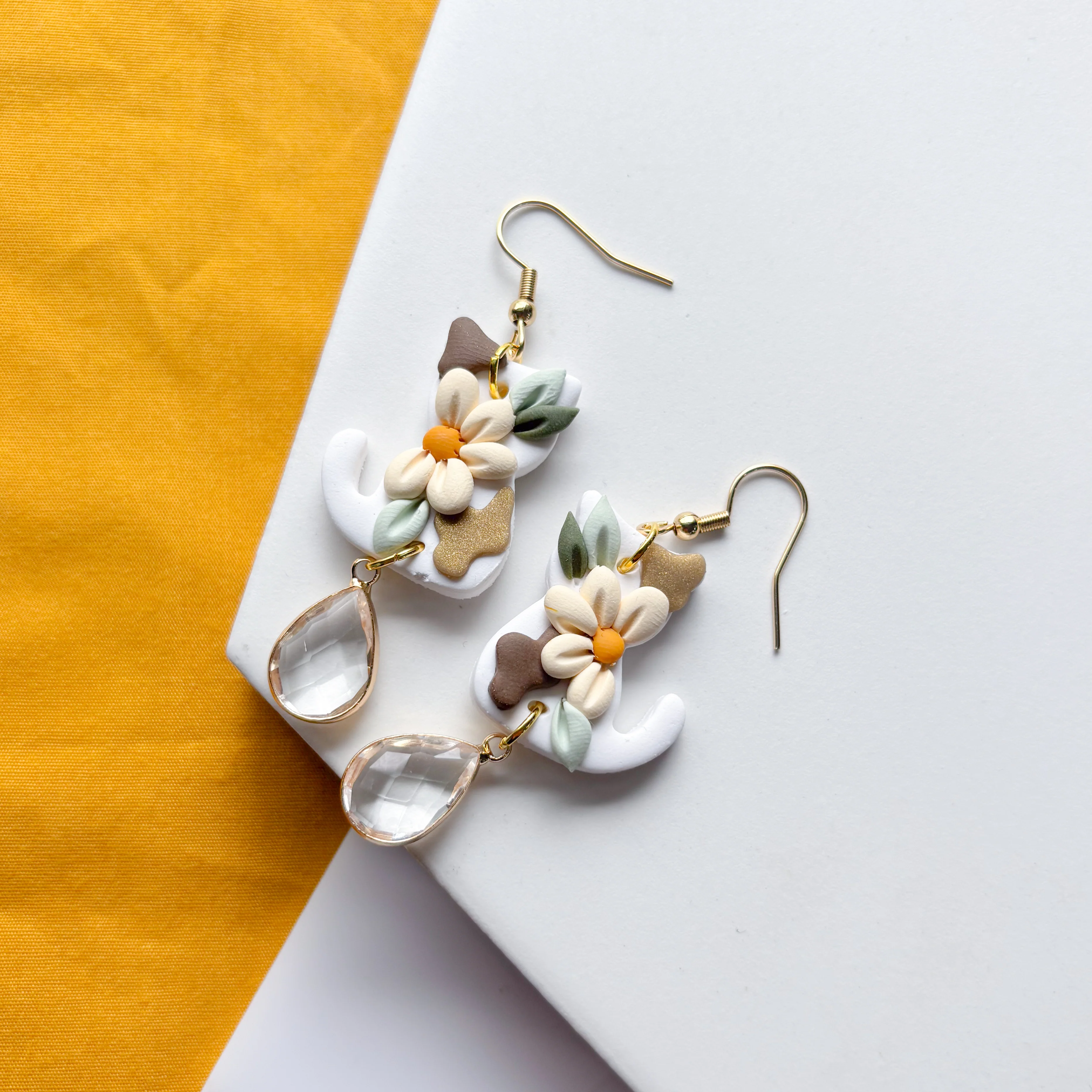 DAISY CAT EARRINGS - Image 2