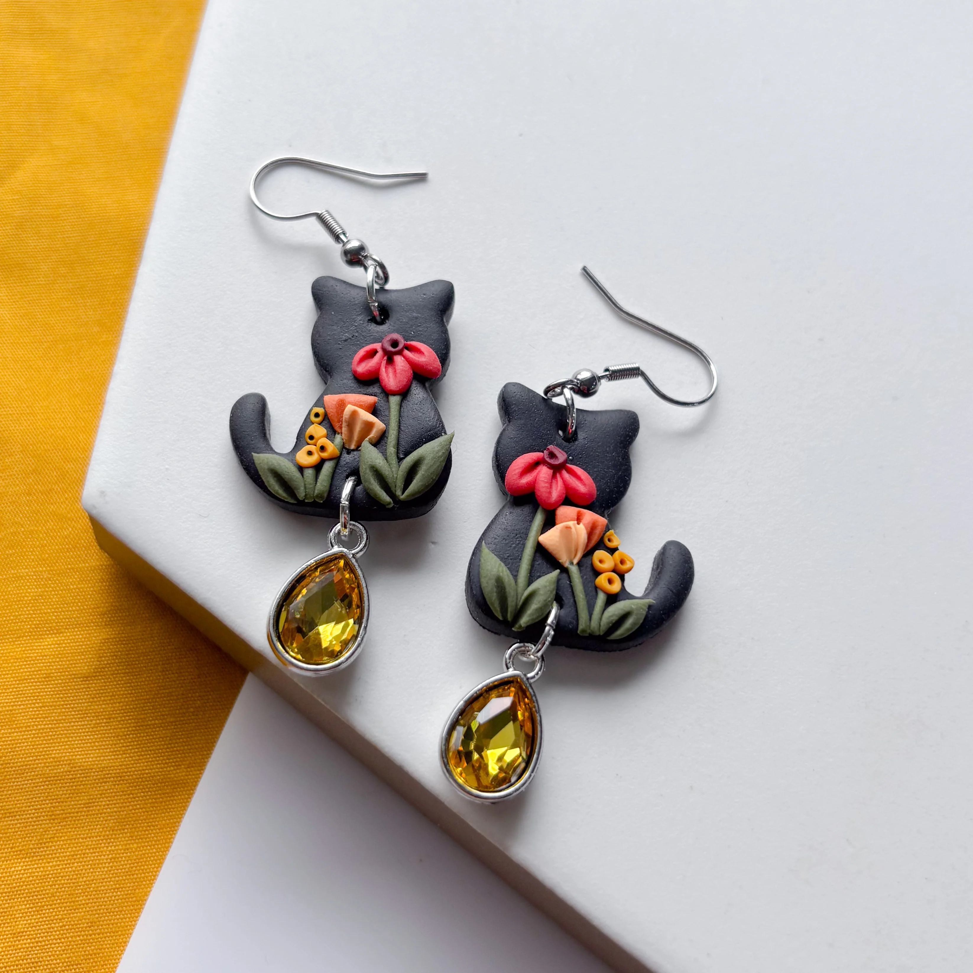 FALL FLOWER CAT EARRINGS - Image 2
