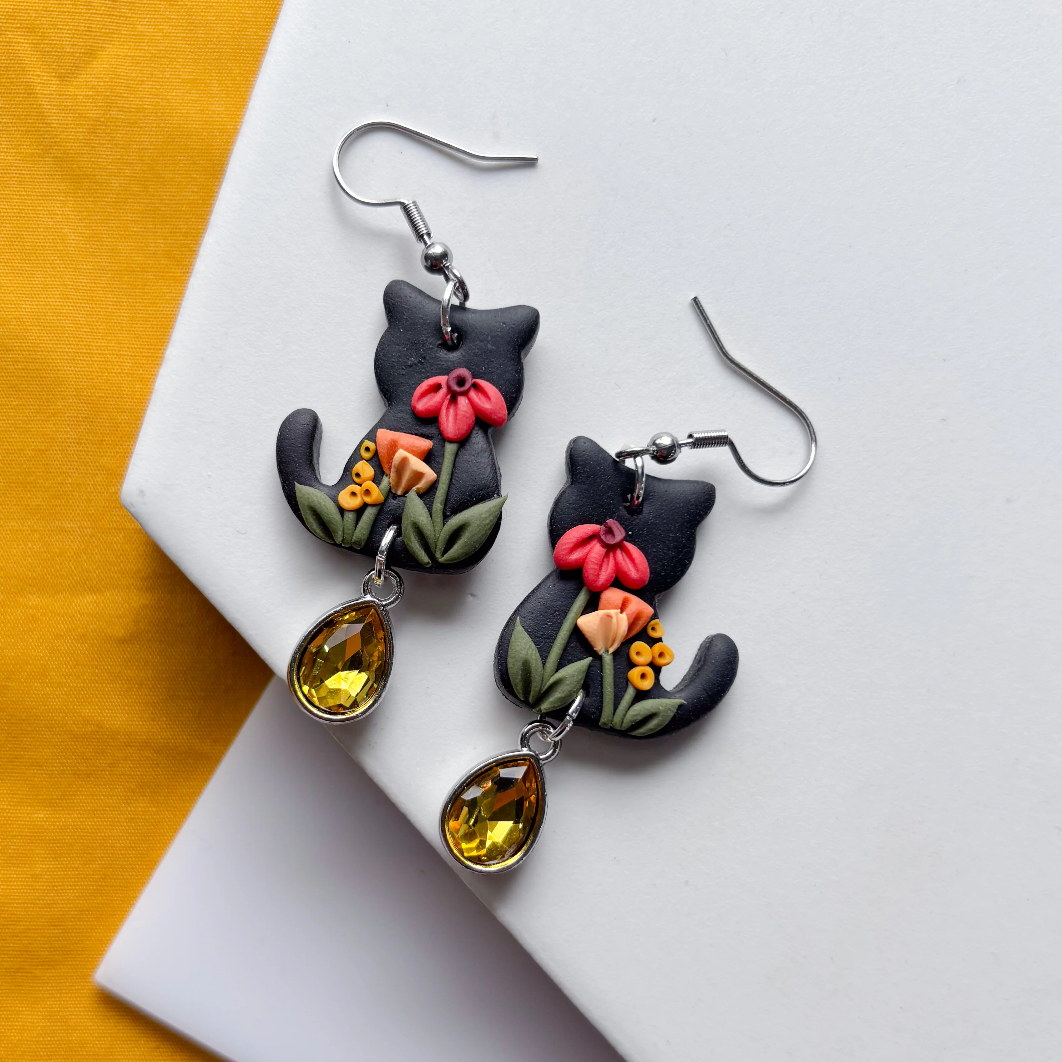 FALL FLOWER CAT EARRINGS - Image 3
