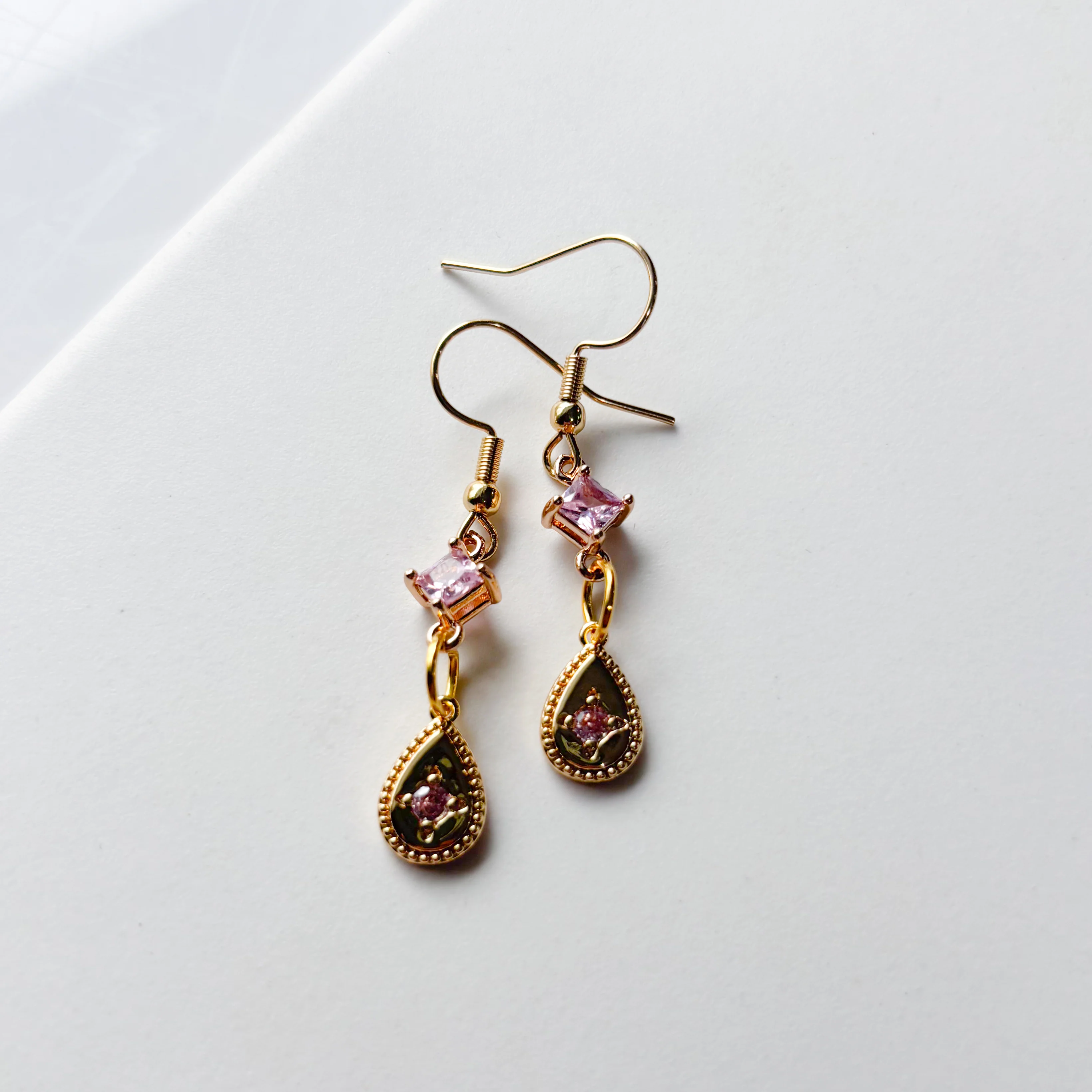 PINK TEARDROP CHARM EARRINGS