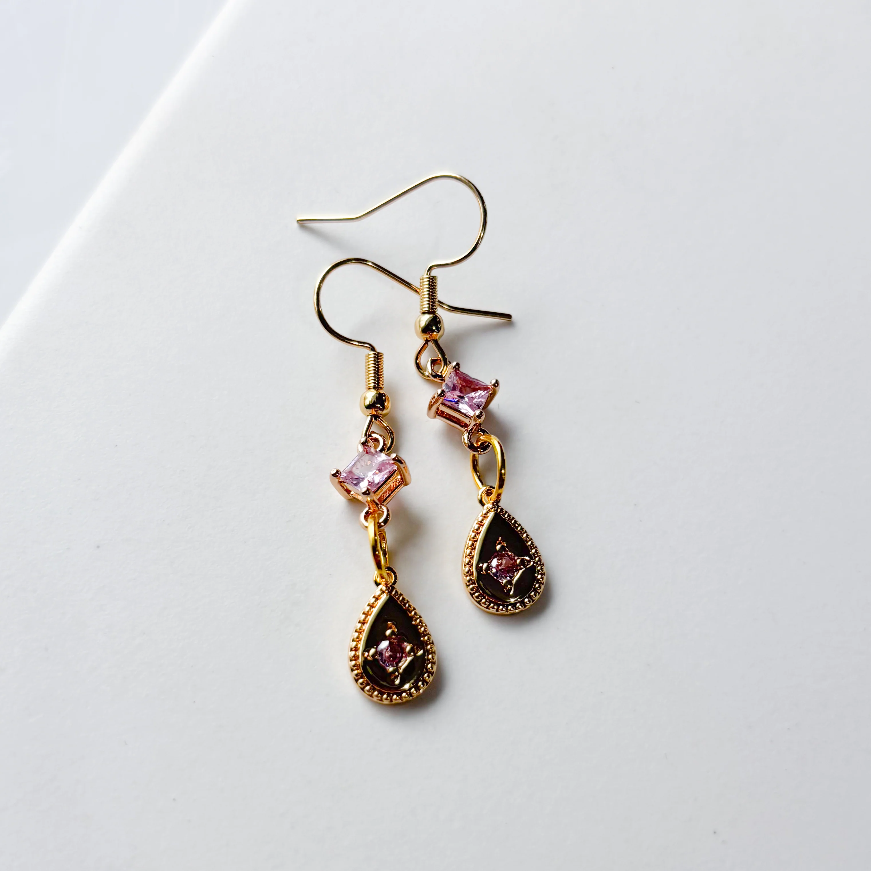 PINK TEARDROP CHARM EARRINGS - Image 3
