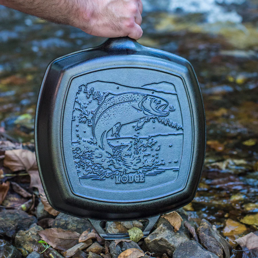Square Grill Pan with Handle Wildlife Series, Cast Iron - Image 2