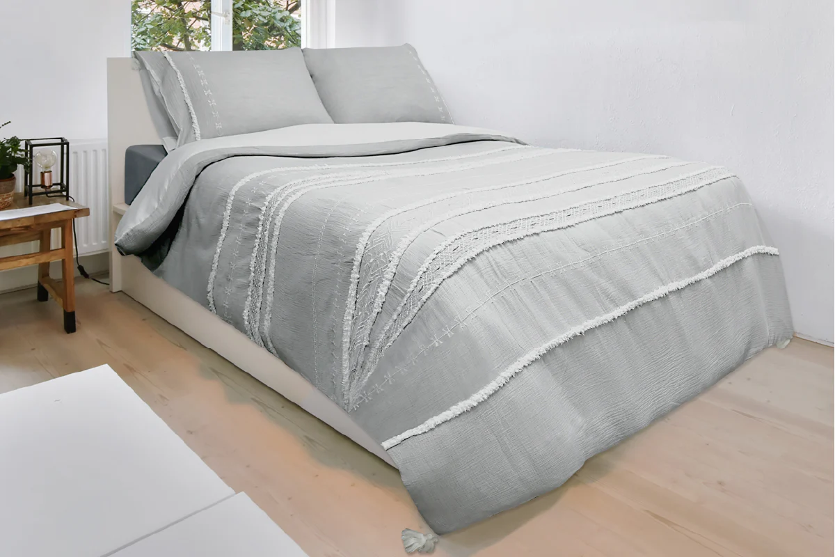 Duvet Cover & Shams Set - Lascau - Image 2