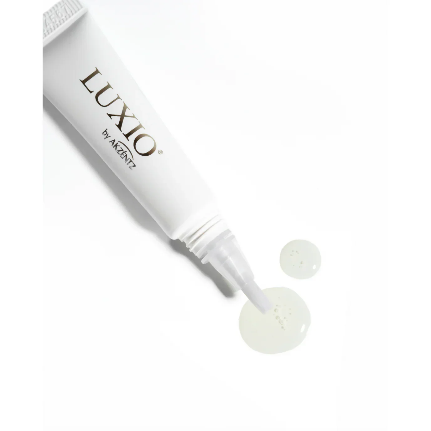 Luxio Nail + Cuticle Oil Pen, 7.5ml - Image 2