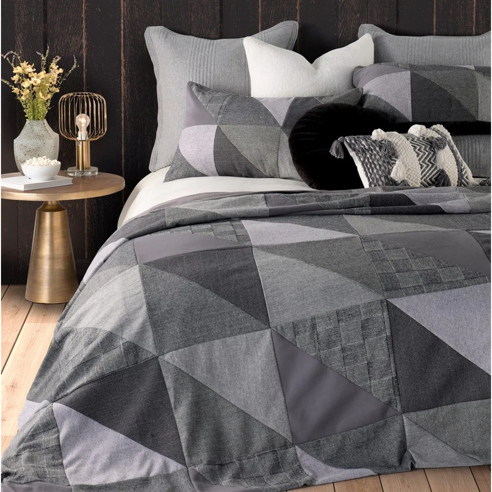 Quilt & Shams Set - Matis - Image 1