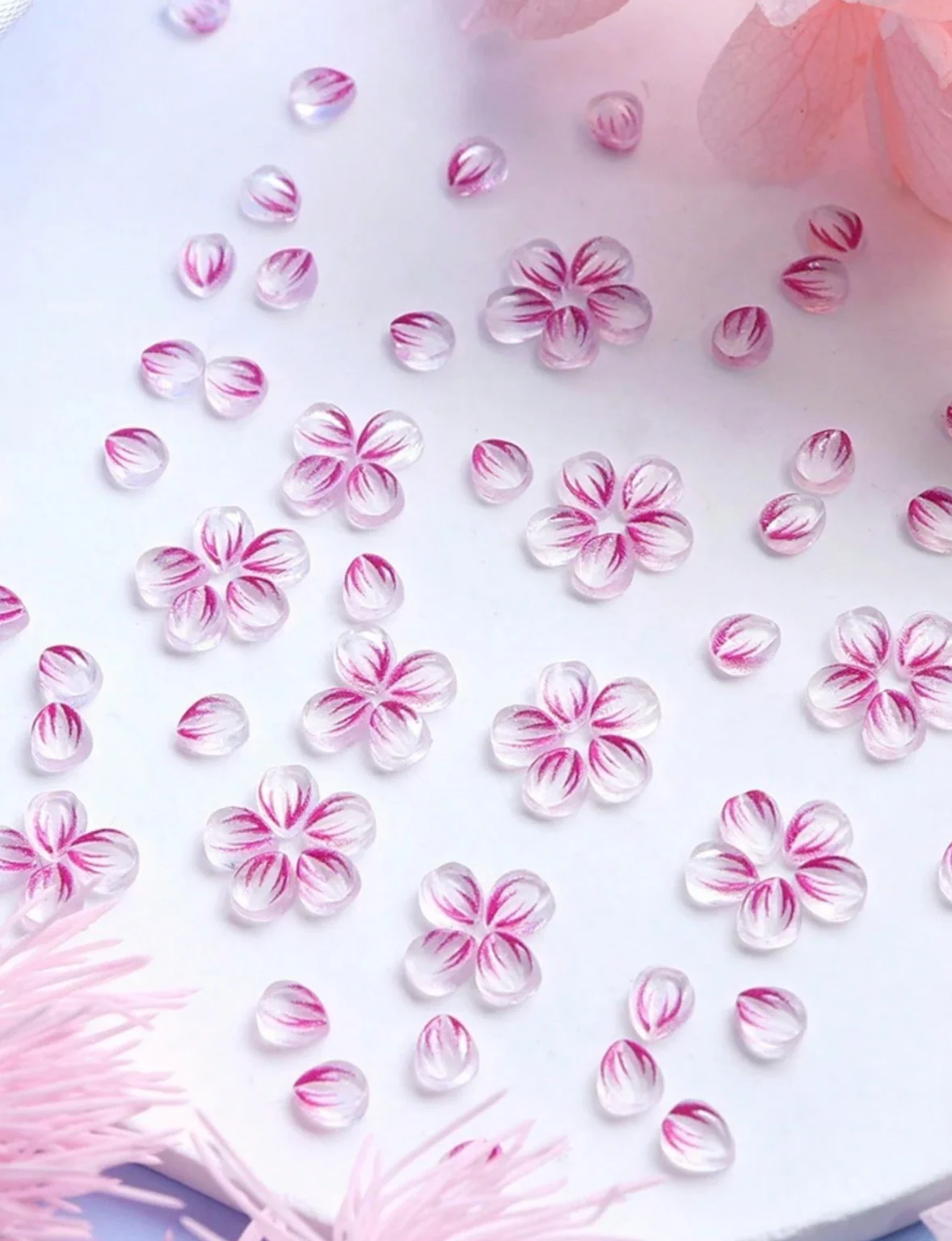 Carved Flower Petal Nail Charms (150 pcs) - Image 3