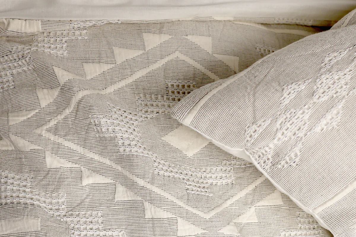 Duvet Cover & Shams Set - Woodrow - Image 3