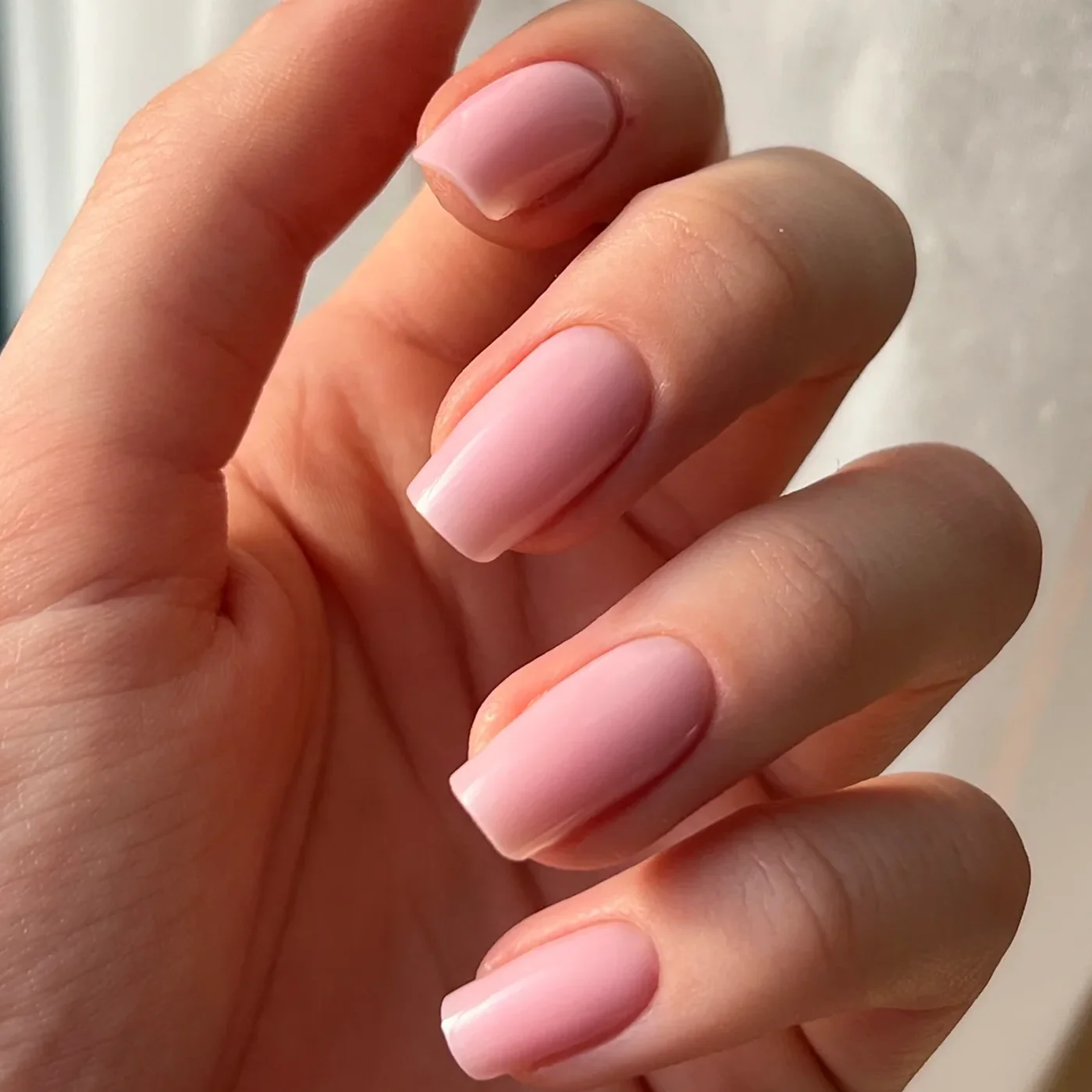 American Creator - Base Gel Lightful (Pink), 15ml - Image 2