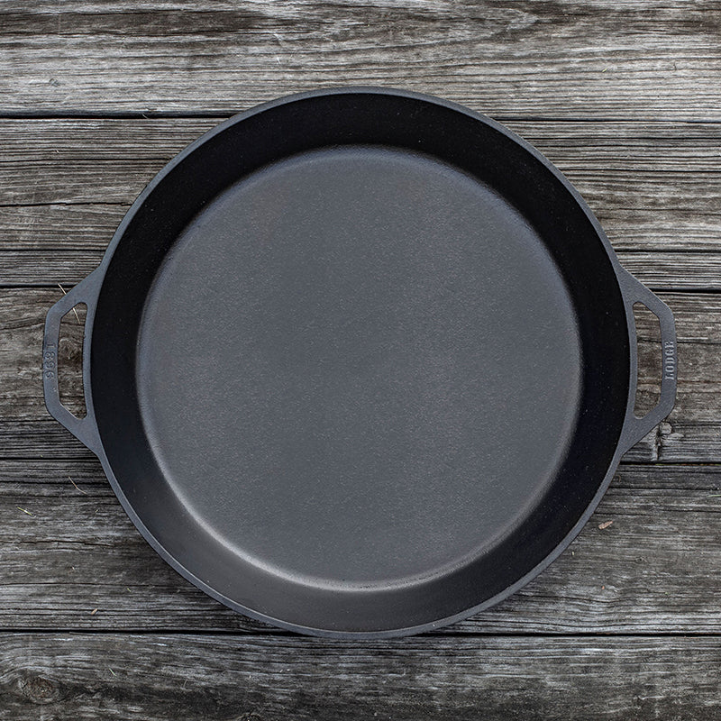 Large Dual Handle Skillet, Cast Iron - Image 3
