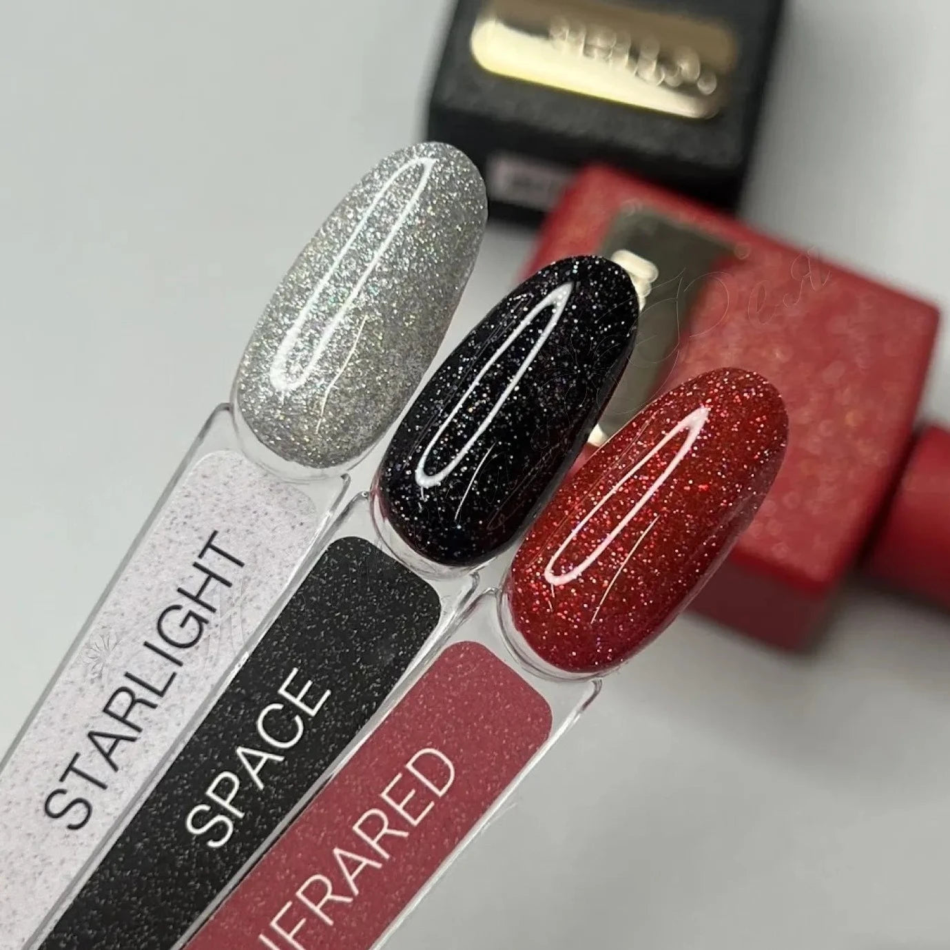 HEYLOVE - Reflective Gel Polish Infrared, 15ml - Image 3