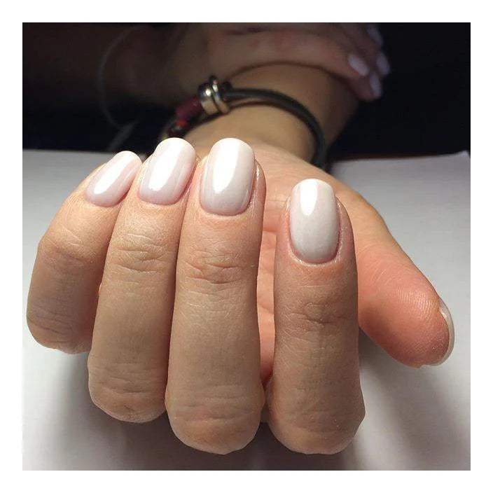 Luxio Coy Gel Polish - Image 3