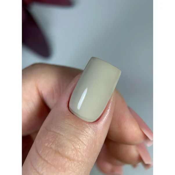DARK - Gel Polish #135, 10ml - Image 3