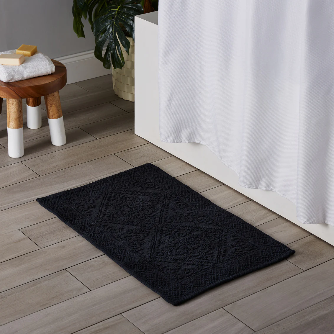 Bath Mat, Tavira Black - Image 2