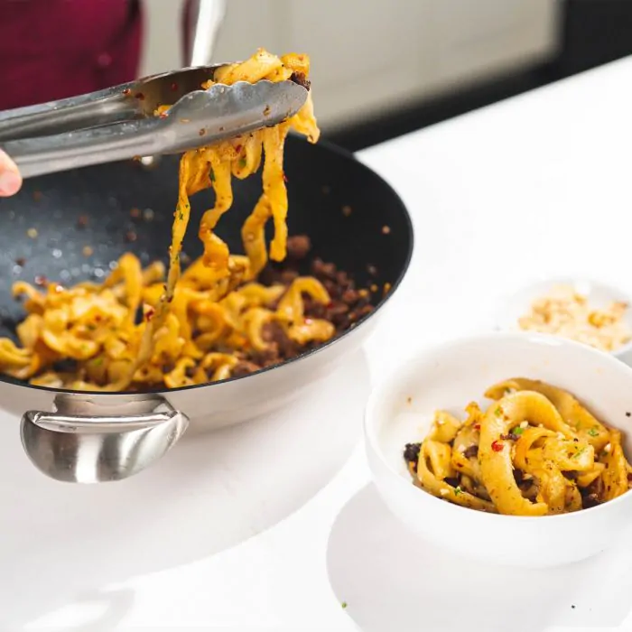 Wok, Non-stick - Image 3