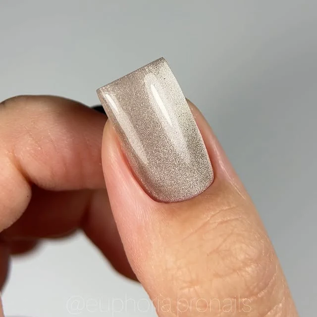 HEYLOVE - Cat's Eye Gel Polish Satin, 15ml - Image 3