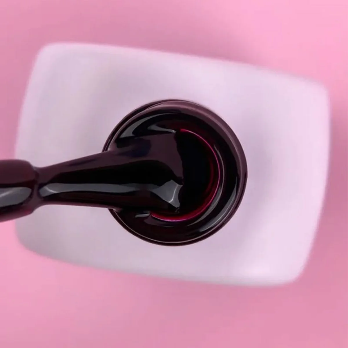 Luna - Gel polish #262 (Red), 13ml - Image 2
