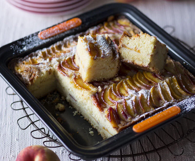 Non-Stick Square Pan - Image 2