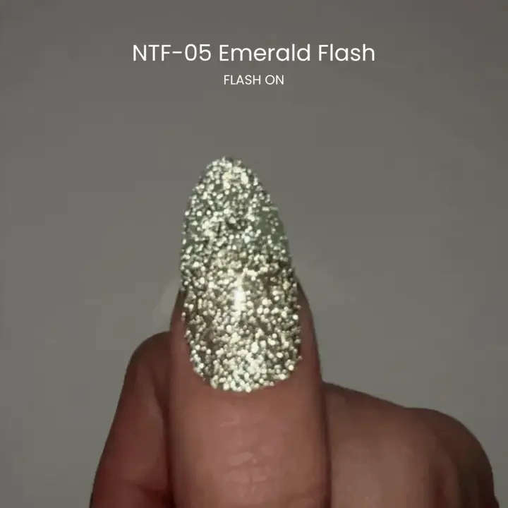 Nail Thoughts - NTF-05 Emerald Flash - Image 3