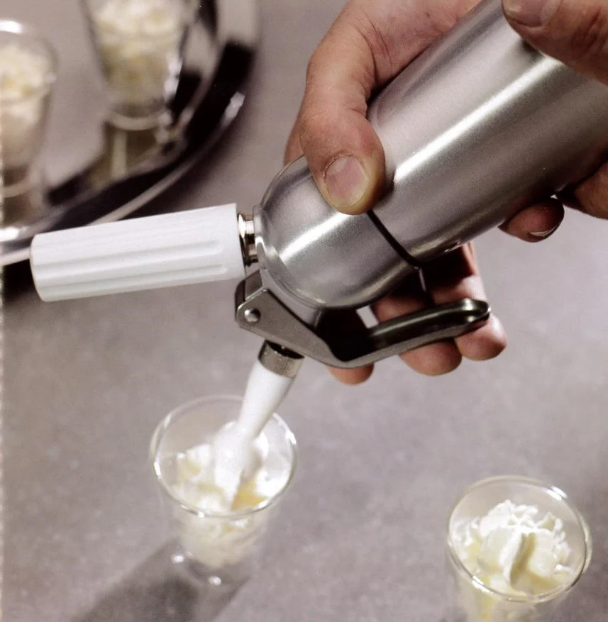 Cream and Dessert Whipper - Image 2