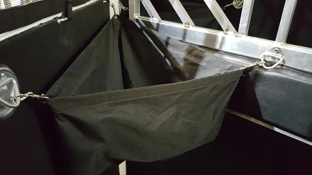 Triangle Trailer Feedbag w/ Snaps - Image 2