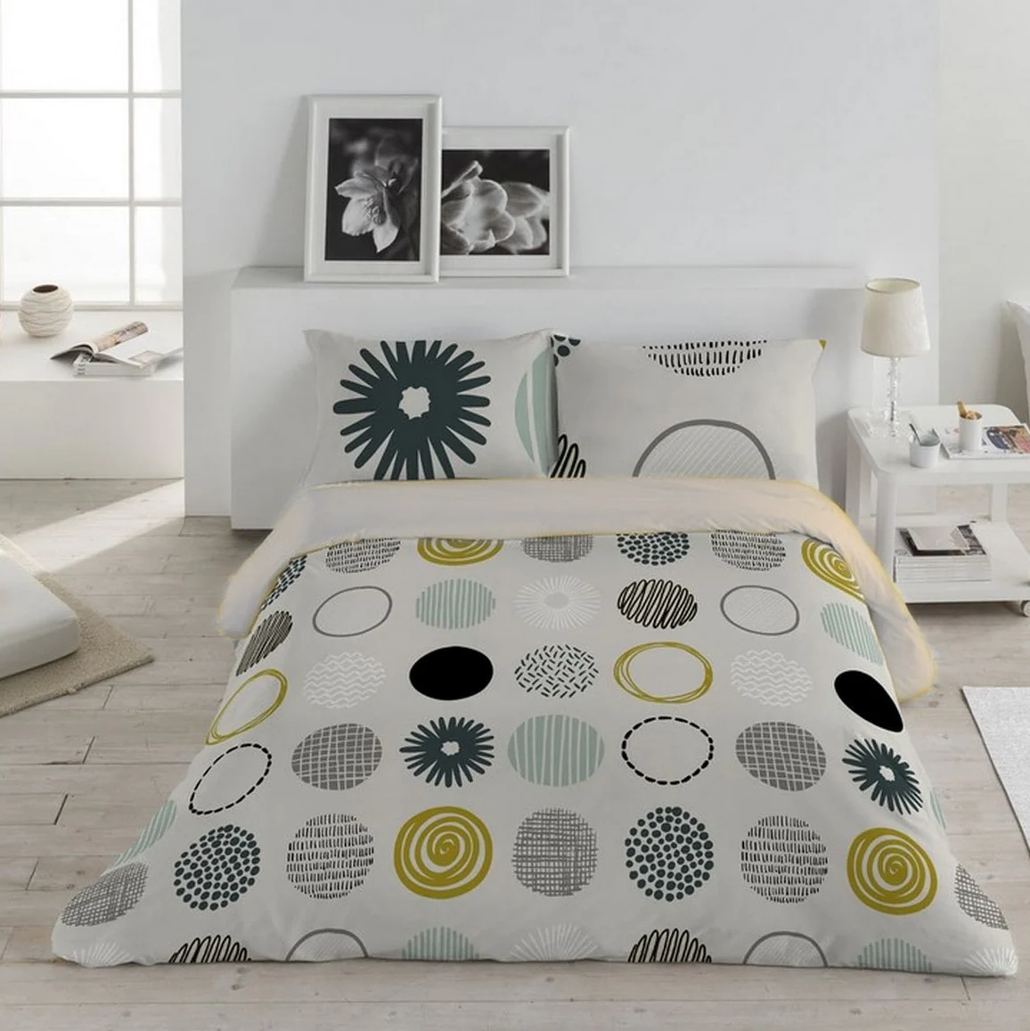 Duvet Cover & Shams Set - Kolo - Image 1