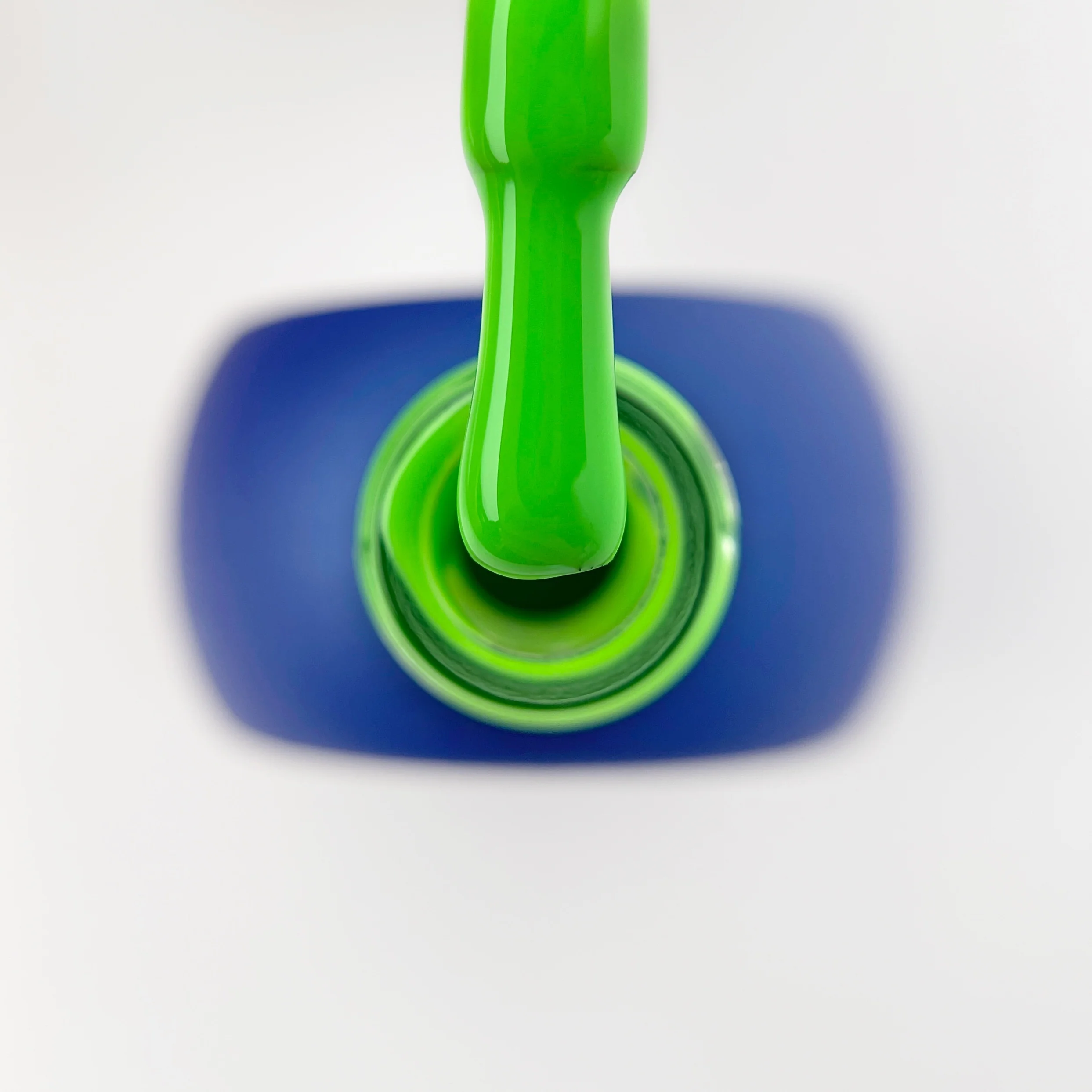 TOUCH Neon Gel Polish #6, 9ml - Image 2
