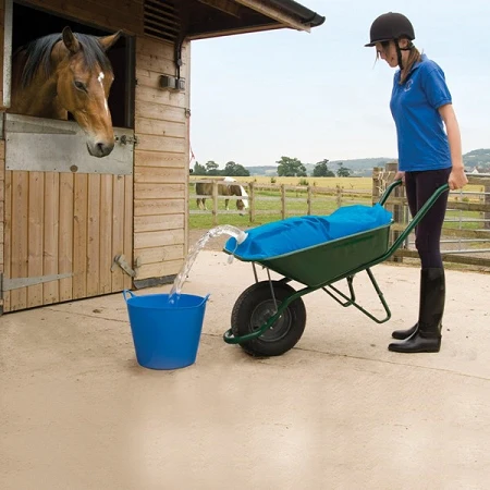 H2GO Portable Water Bag for Wheelbarrows - Image 1